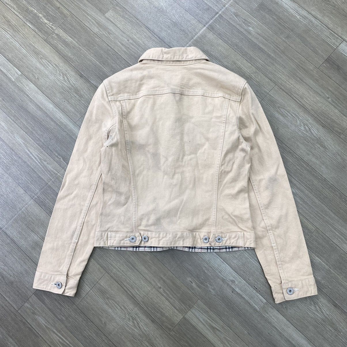 Burberry Vintage Burberry London Nova Check Beige Denim Jacket Luxury Size US S / EU 44-46 / 1 - 23 Thumbnail