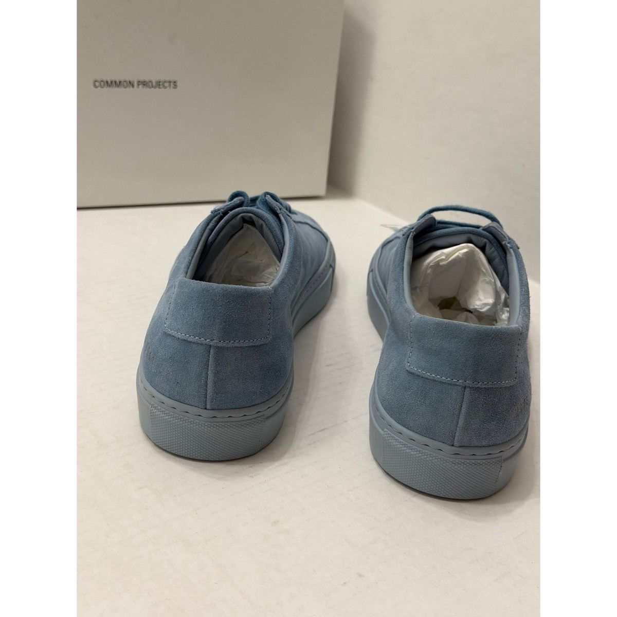 Common Projects COMMON PROJECTS ORIGINAL ACHILLES IN SUEDE BABY BLUE Size US 9 / EU 42 - 21 Thumbnail