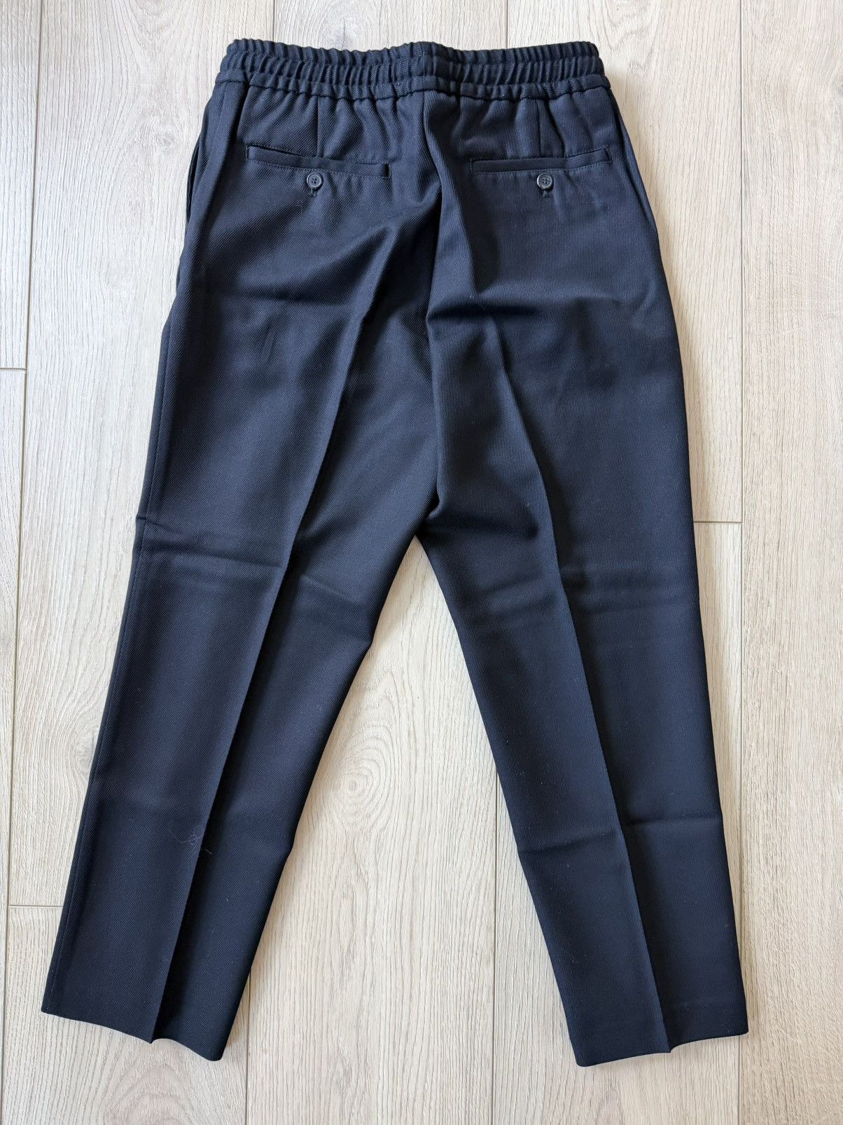 AMI AMI Elasticated Waist Wool Trousers Black Size US 28 / EU 44 - 4 Thumbnail