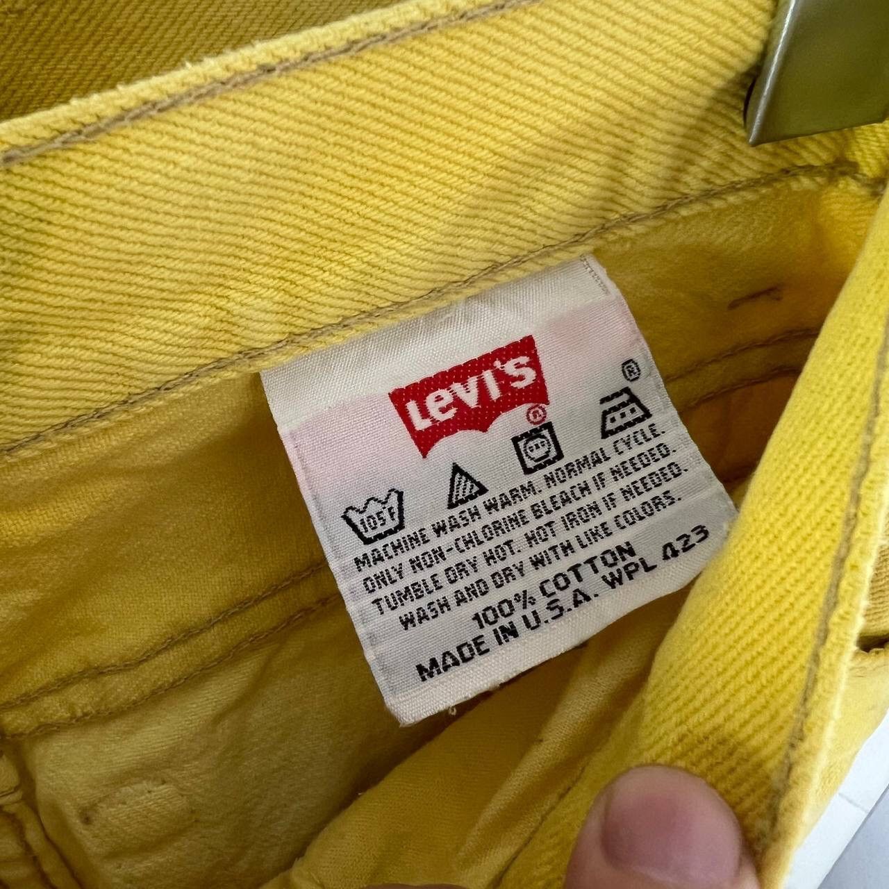 Levi's Rare Levi’s Vintage Archive Baggy Custom Yellow Made In USA Size 32" / US 10 / IT 46 - 8 Thumbnail