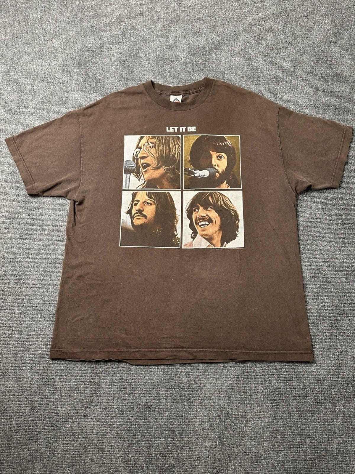 Other Mens T-Shirt Beatles Let It Be Photo Graphic 2004, Size XL Size US XL / EU 56 / 4 - 1 Thumbnail