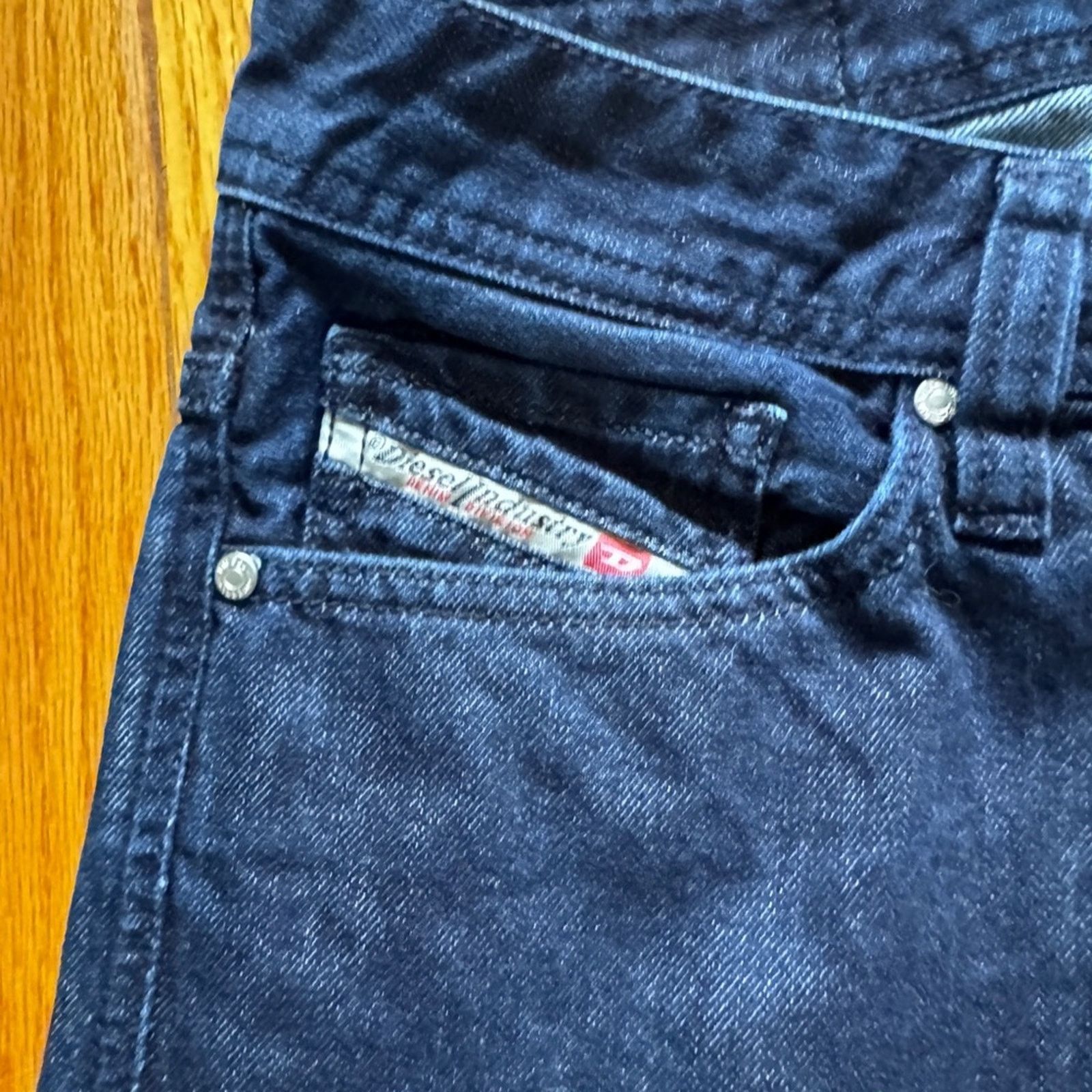 Diesel Diesel Viker Regular Straight 100% cotton Jeans 30x32 Size US 30 / EU 46 - 2 Thumbnail