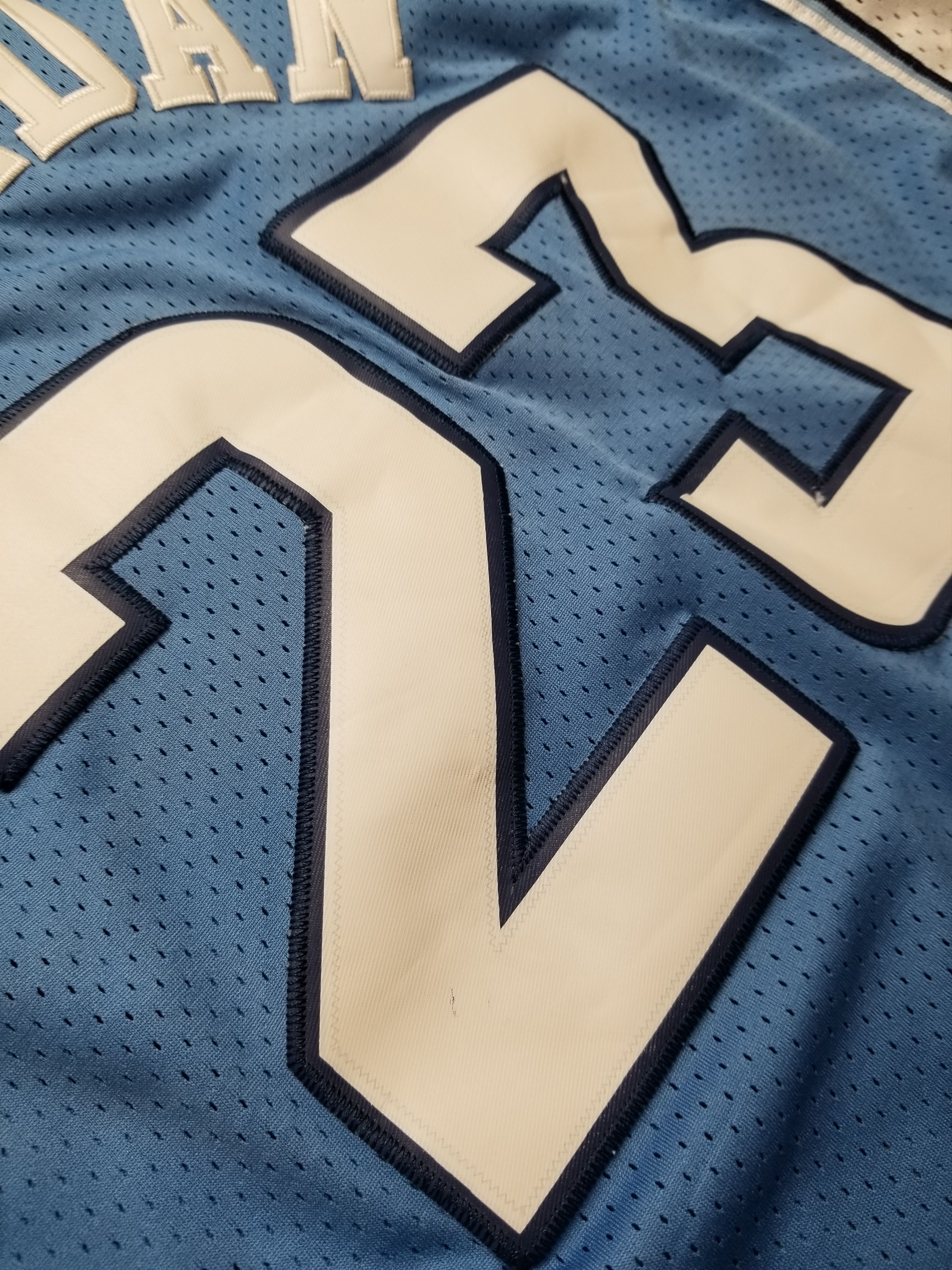 Jordan Brand Michael Jordan North Carolina Tar Heels Blue NBA Jersey Size US M / EU 48-50 / 2 - 4 Thumbnail