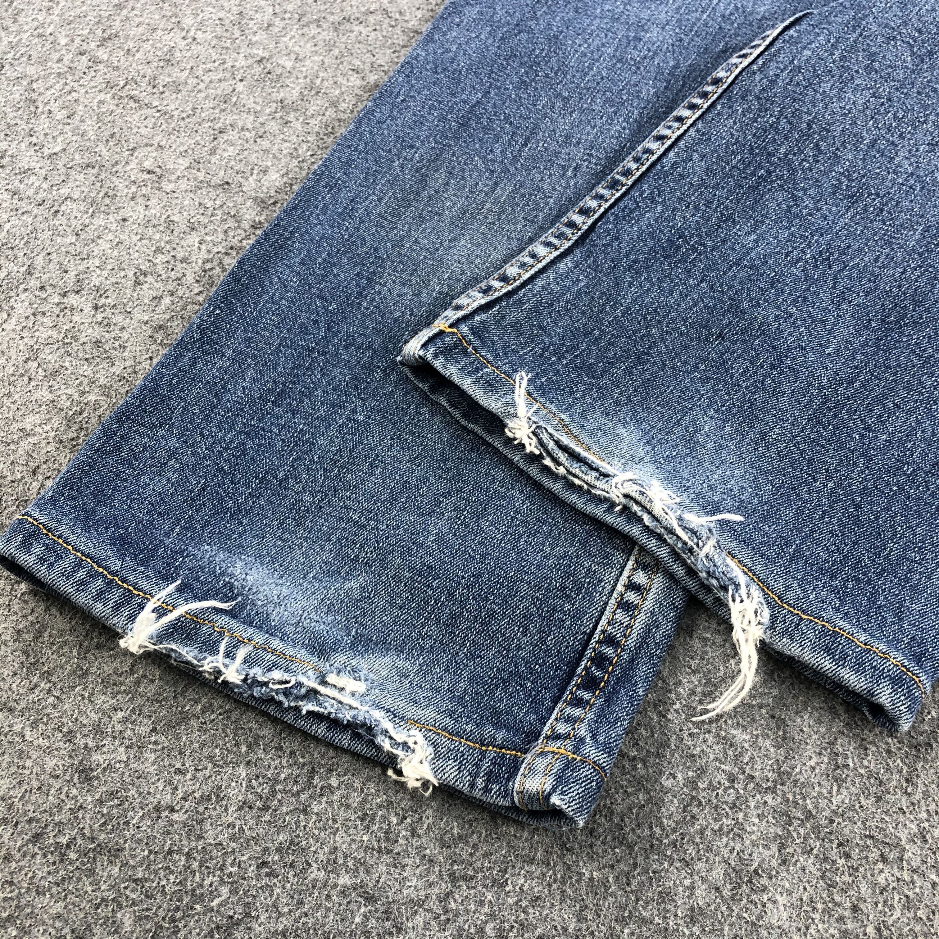 Levi's × Vintage Vintage Blue Wash Levis 514 Jeans-JM1881 Size US 35 - 4 Thumbnail