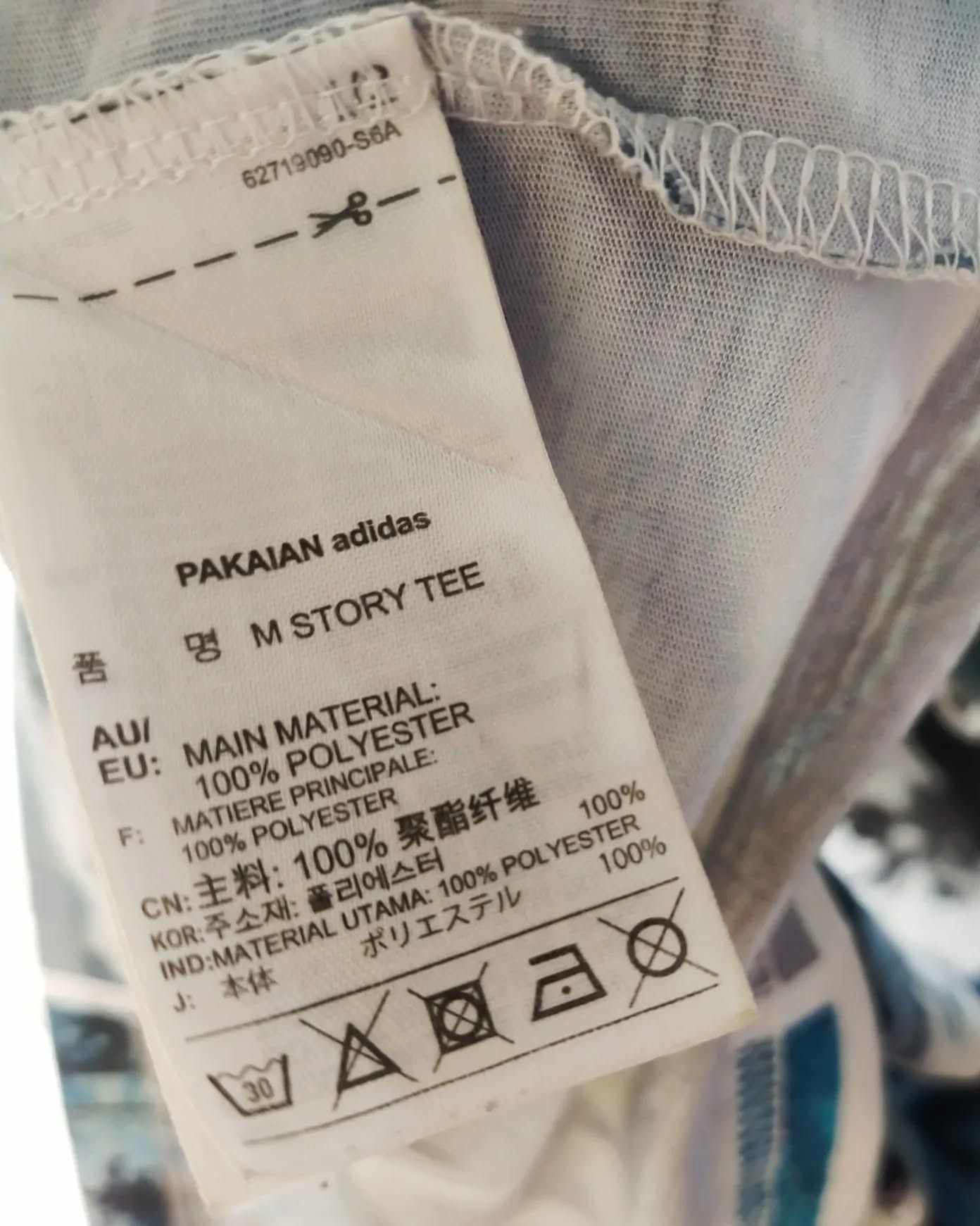 Adidas Adidas Neo All Over Print Graphic Tees Size US M / EU 48-50 / 2 - 4 Thumbnail