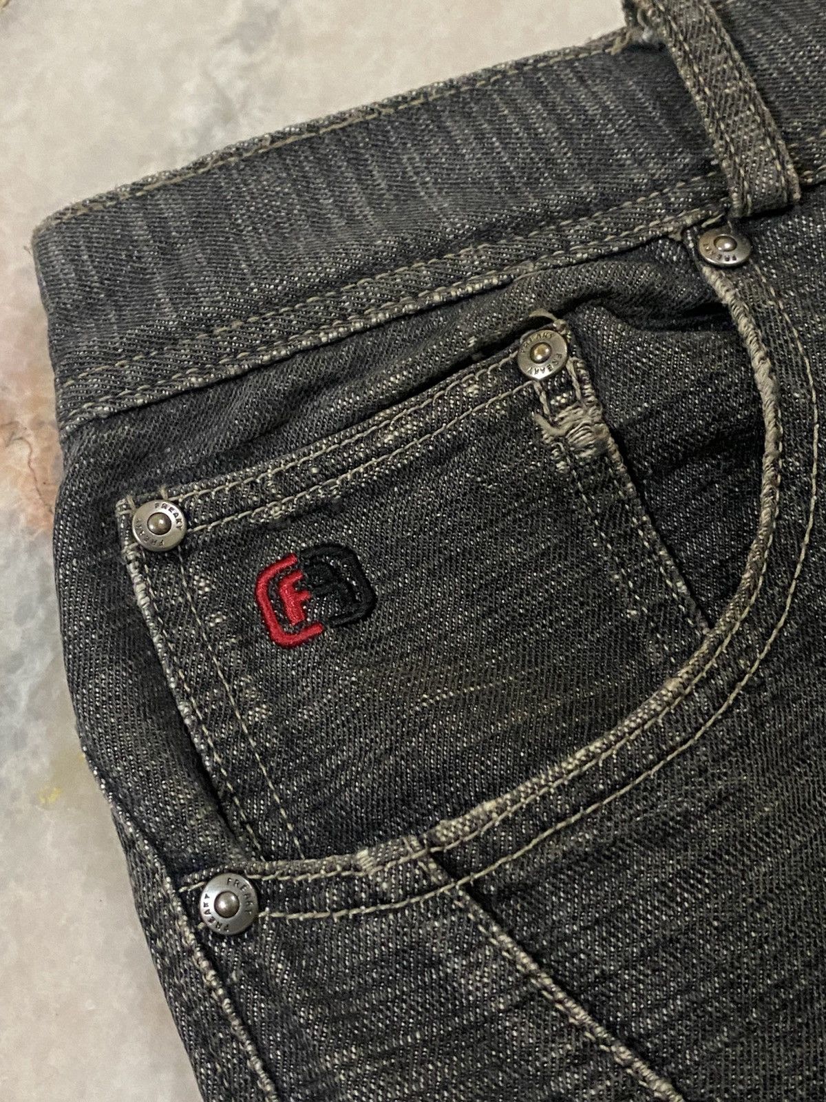 Massive RARE Vintage Freaky Massive Baggy Cargo Distressed Jeans Size US 32 / EU 48 - 7 Thumbnail