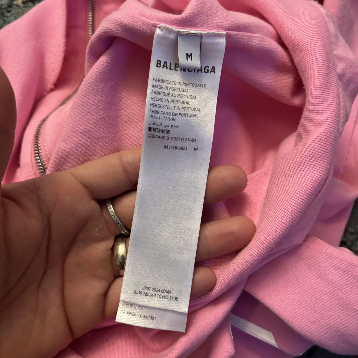 Balenciaga Balenciaga No Logo Pink Distressed Hoodie Size XS Brand New Size US XS / EU 42 / 0 - 6 Thumbnail