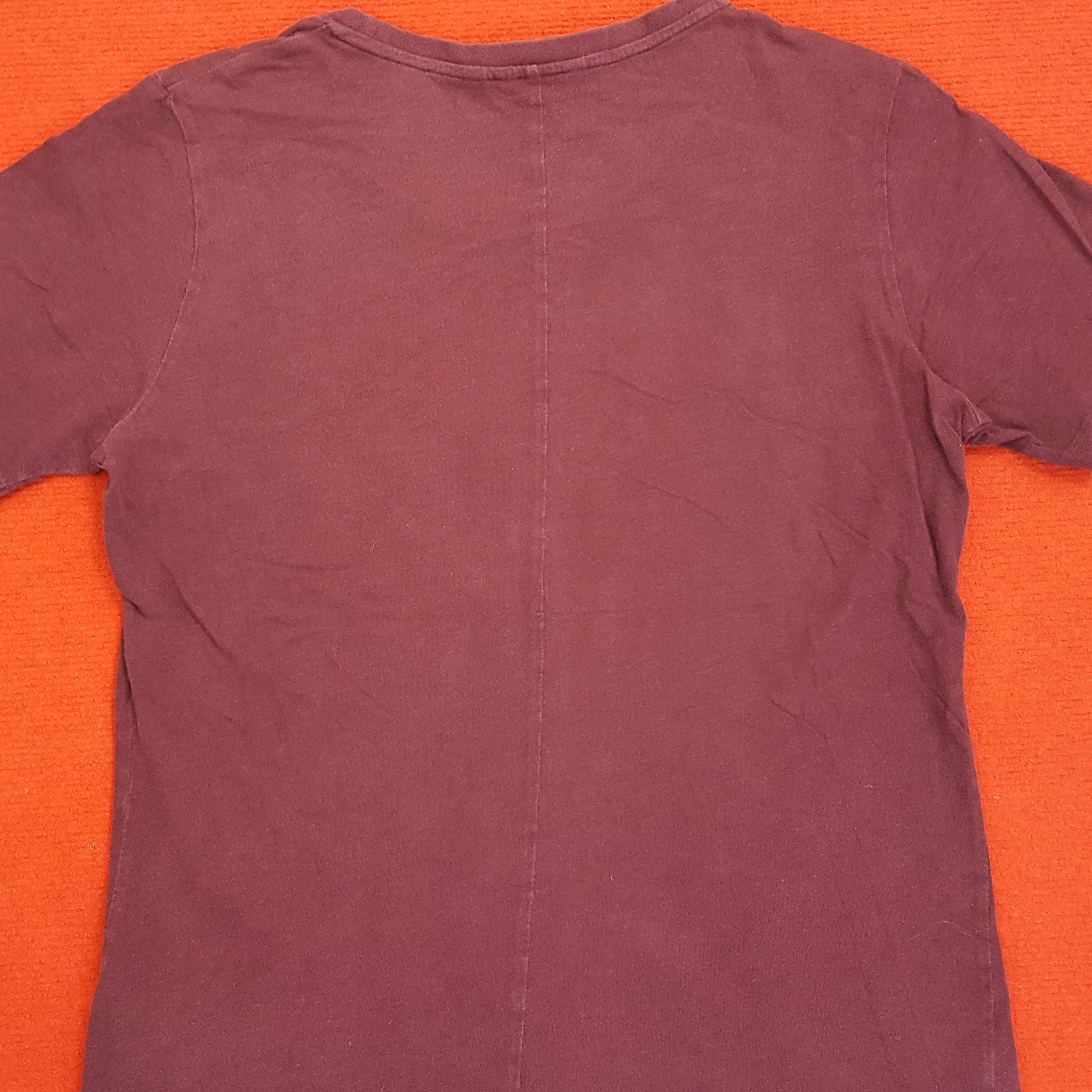 Japanese Brand × Undercover × Vintage Uniqlo Undercover Japanese Brand Streetwear Style Tshirt Size US M / EU 48-50 / 2 - 4 Thumbnail