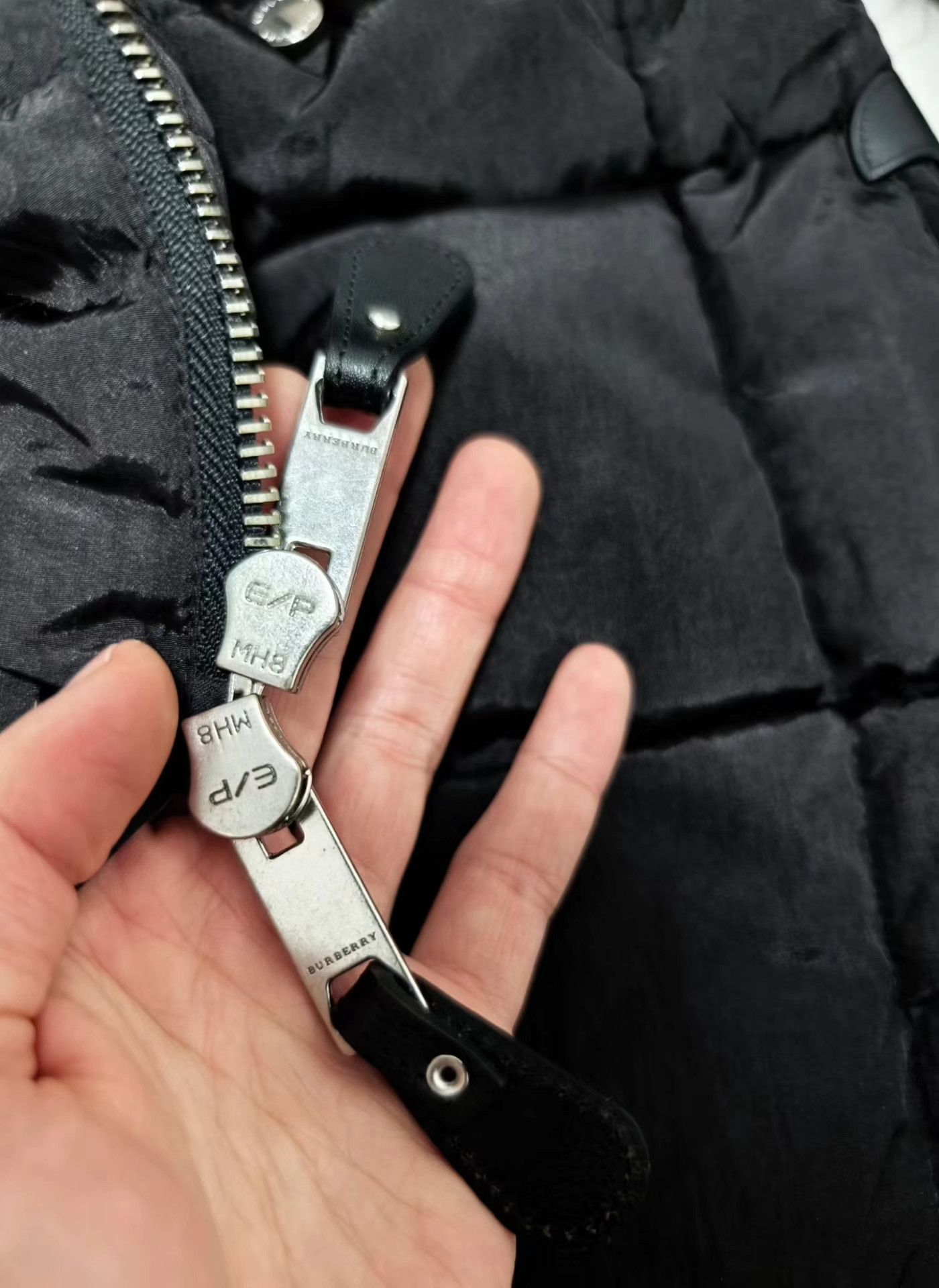 Burberry Burberry mid-length down jacket Size US S / EU 44-46 / 1 - 5 Thumbnail