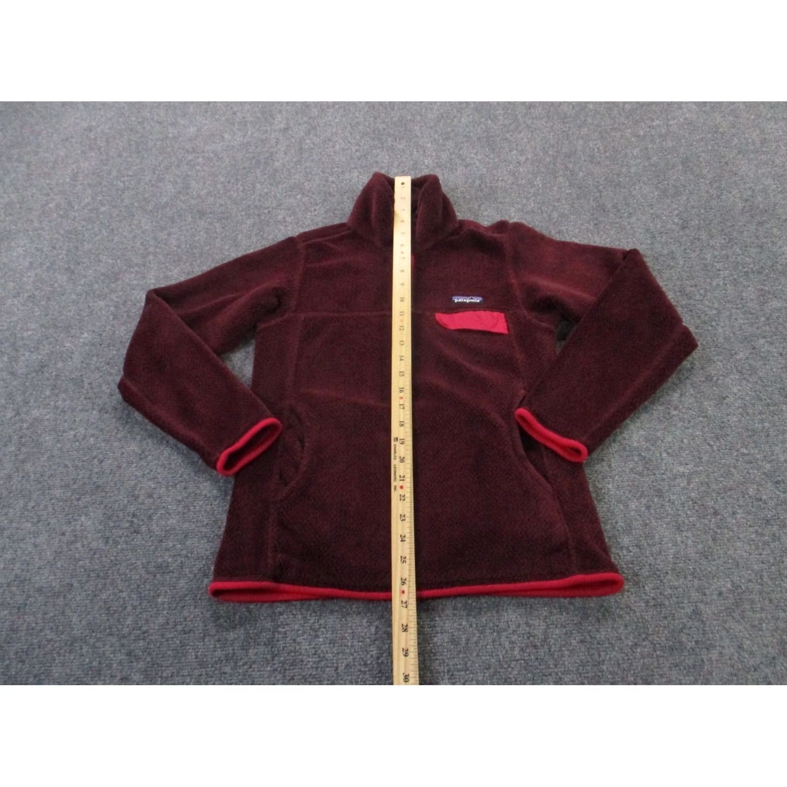 Patagonia Patagonia Jacket Womens XS Red Snap Fleece Mid-Length Windproof Pockets Casual, Regular, XS Womens Jacket Red Patagonia Size XS / US 0-2 / IT 36-38 - 3 Thumbnail