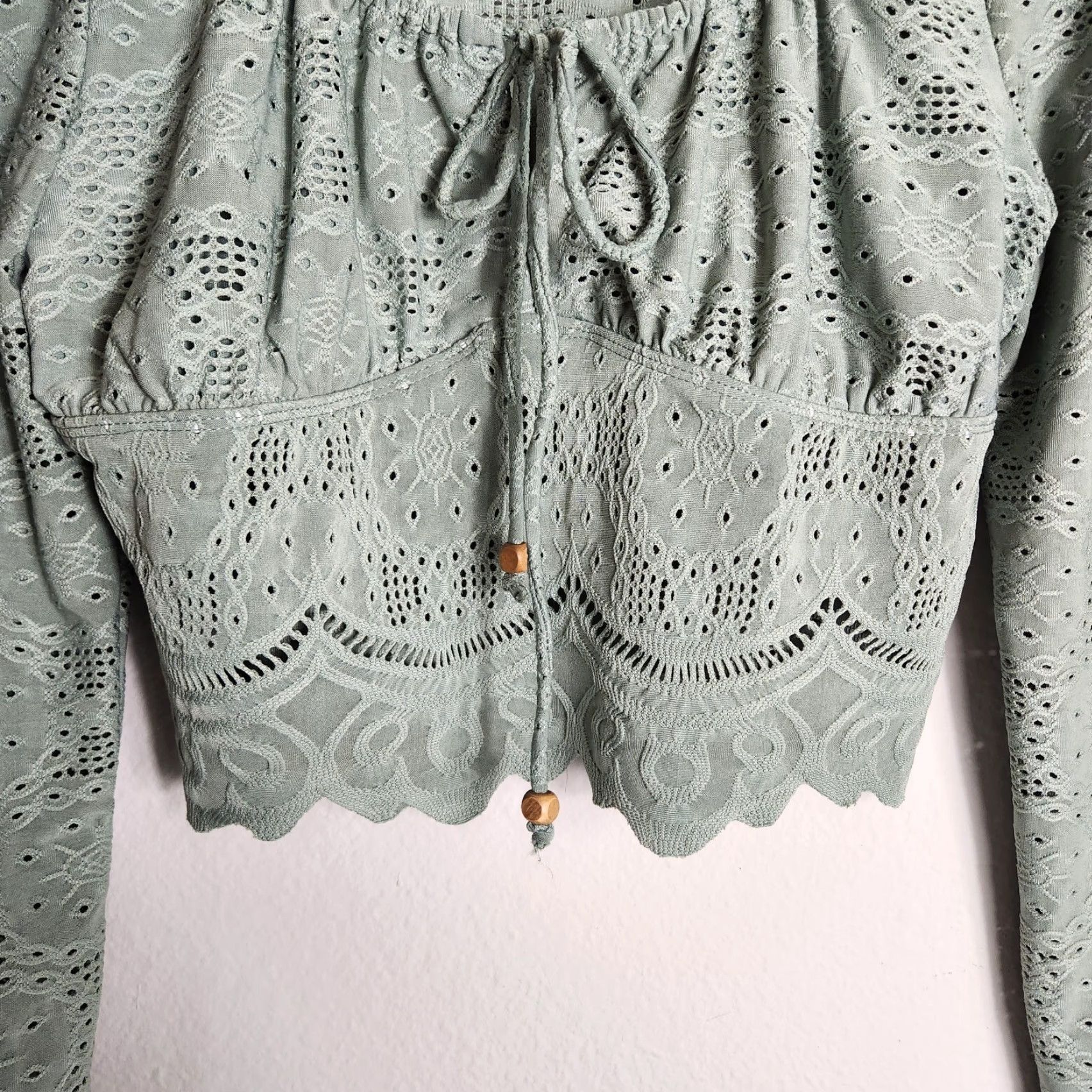Vintage Kirius Los Angeles Womens Sage Green Long Sleeve Eyelet Crop Top-Size L Shirt Cropped Casual Bohemian Beach Festival Womens Size L / US 10 / IT 46 - 3 Thumbnail