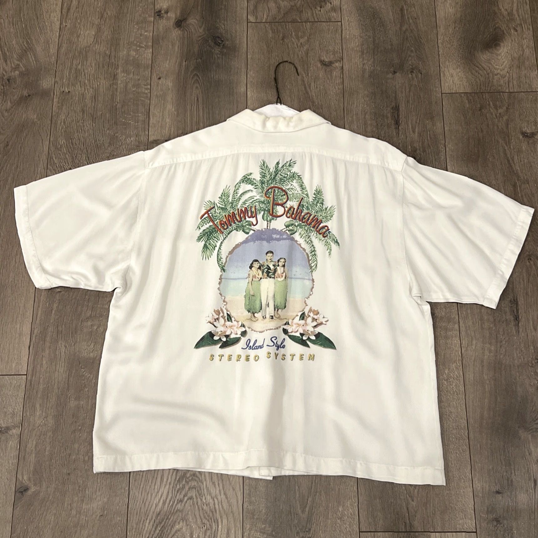 Tommy Bahama TOMMY BAHAMA Hawaiian Rayon Button-Up Shirt Men's Medium Ivory Floral Short Sleeve Size US M / EU 48-50 / 2 - 6 Thumbnail