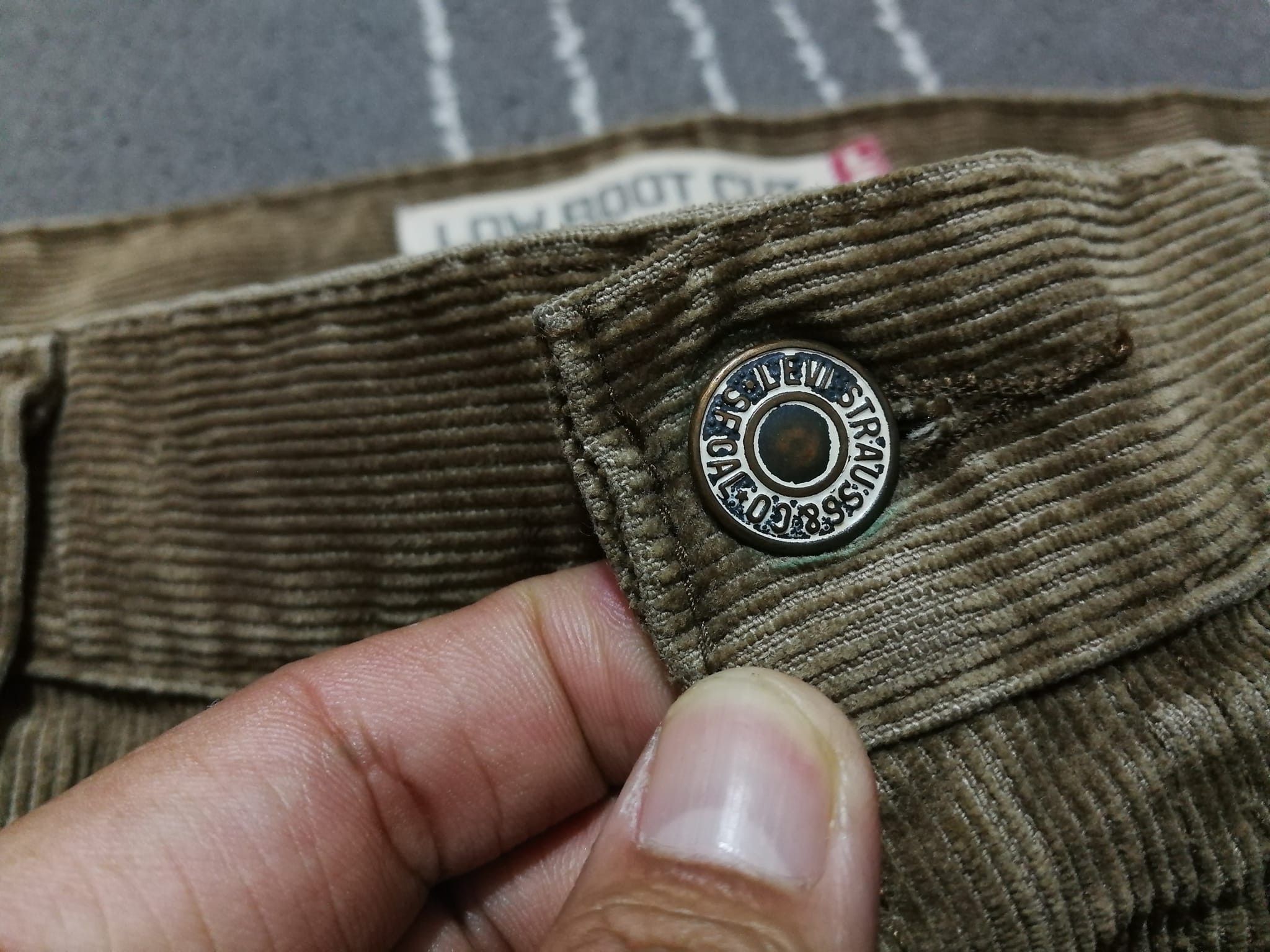 Levi's × Vintage Vintage Levis Low Boot Cut codroi w37 2062 Size US 37 - 9 Thumbnail