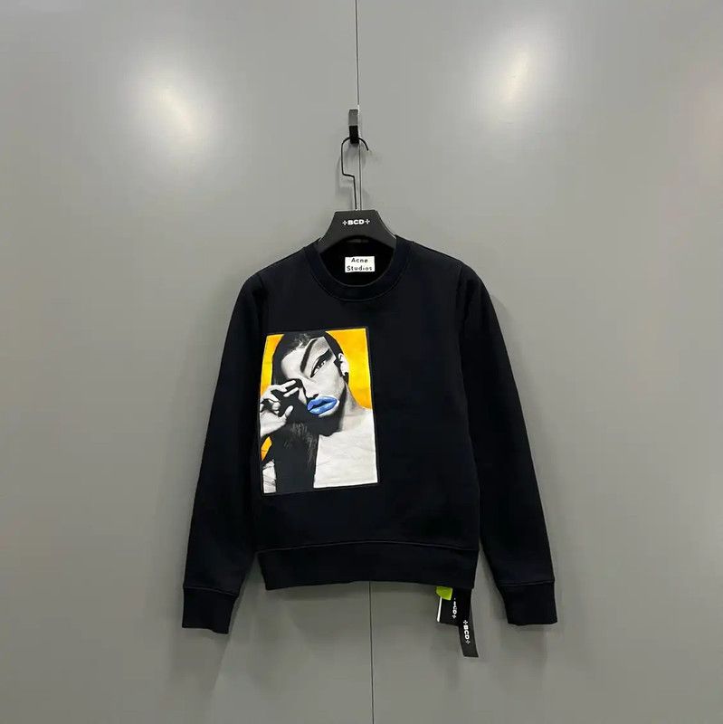 Acne Studios Acne Studios Black Cropped Long Sleeve Sweatshirt Size S / US 4 / IT 40 - 1 Thumbnail