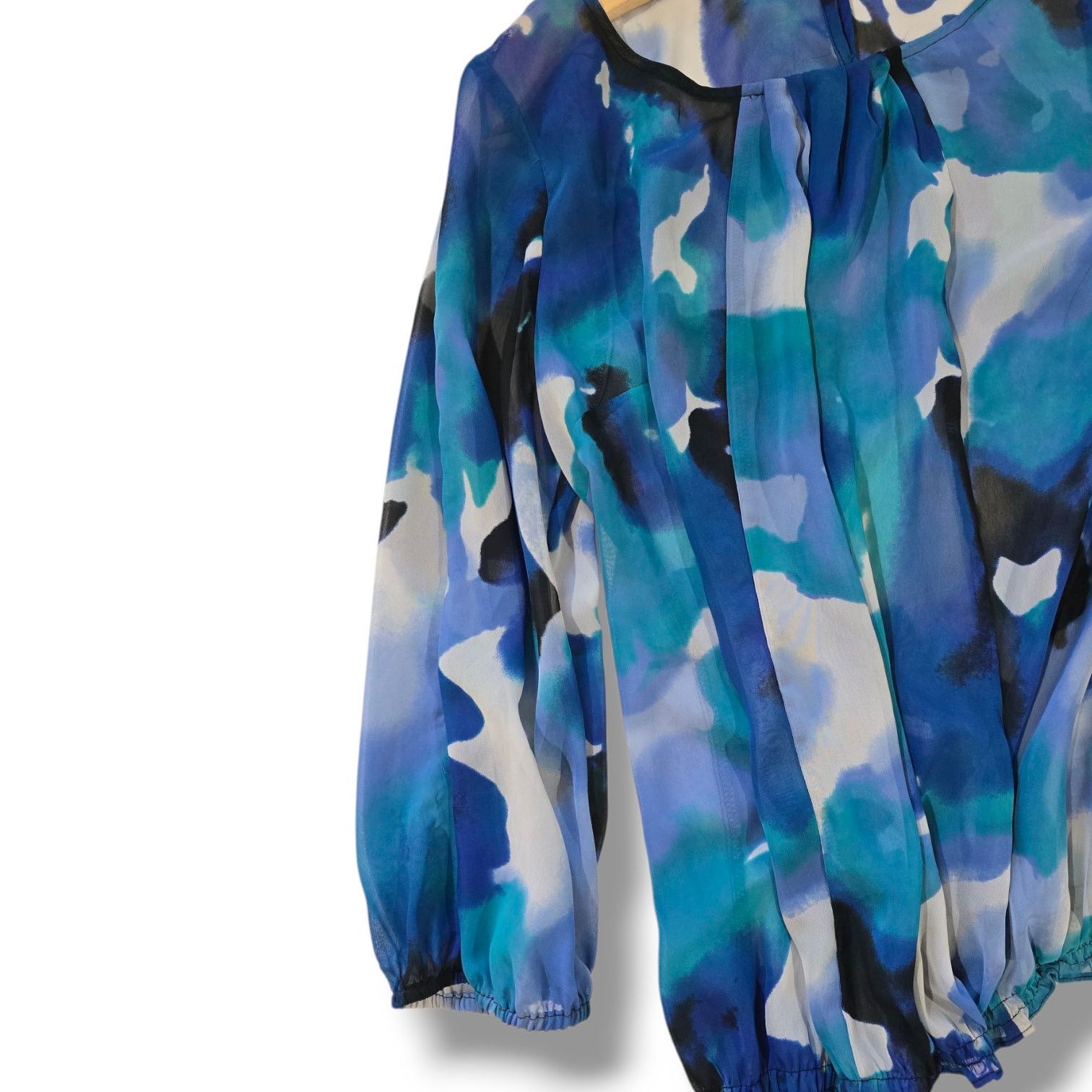 Other East 5th Women’s Blue Watercolor Semi-Sheer Blouse | Size M0 Size M / US 6-8 / IT 42-44 - 4 Thumbnail