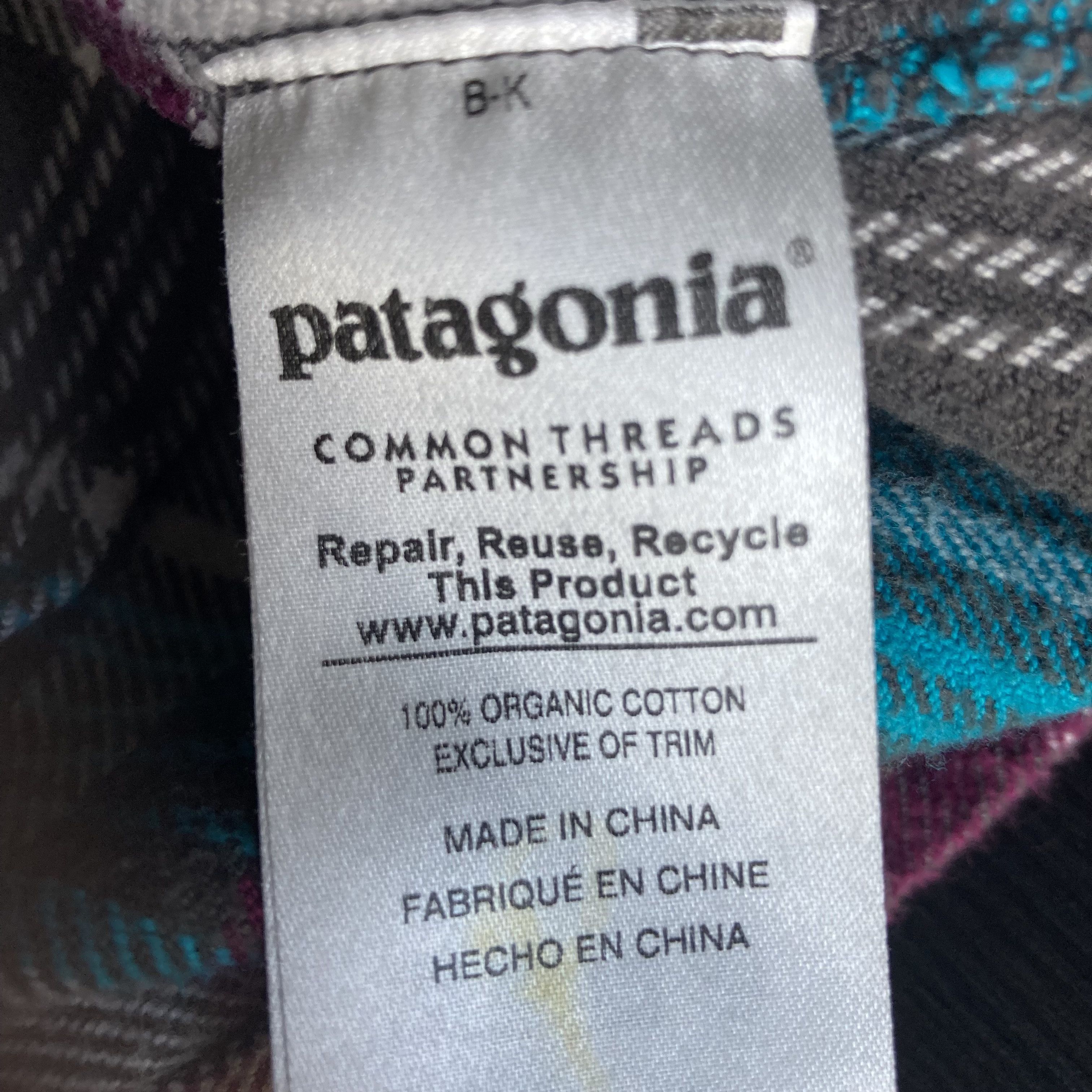 Patagonia Women's Patagonia Plaid Button Up Shirt Size S Blue Purple Size S / US 4 / IT 40 - 7 Thumbnail