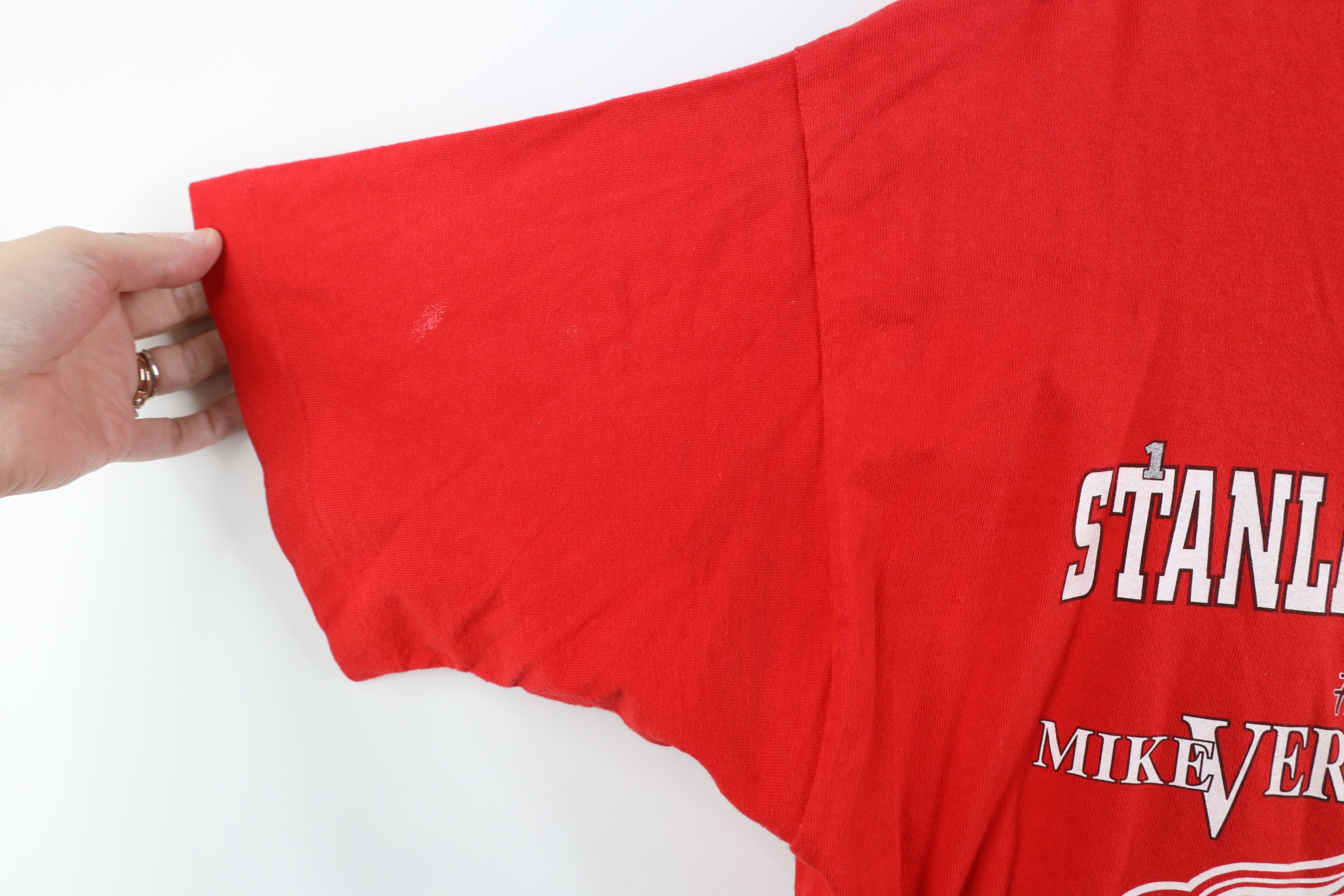 Vintage Vintage 90s Cup Champs Mike Vernon Detroit Red Wings T-Shirt Size US XL / EU 56 / 4 - 9 Thumbnail