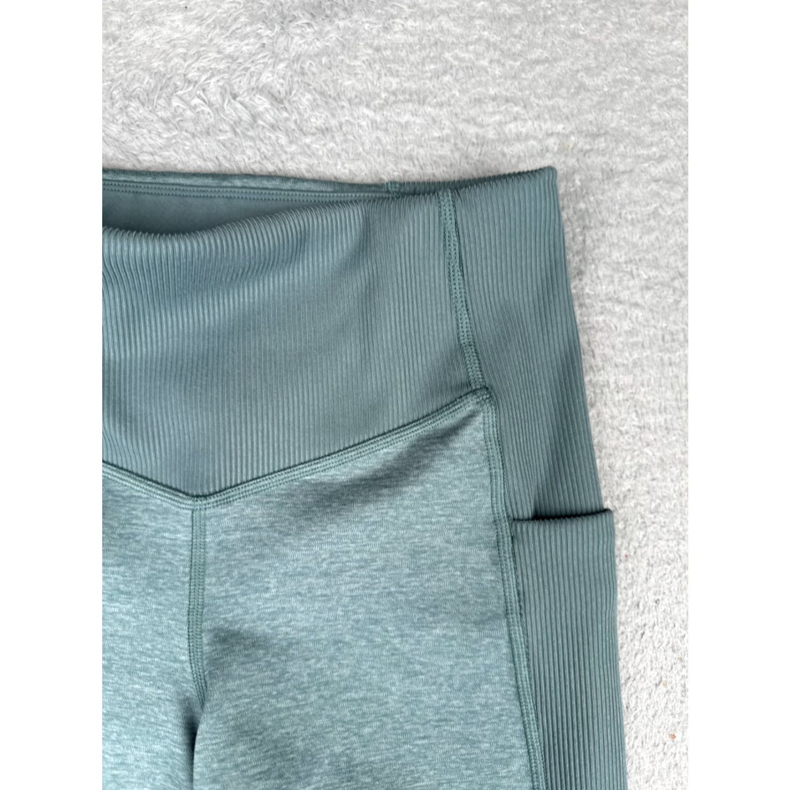 The North Face The North Face Shorts Women Medium Blue EA Dune Sky 9" Tight Shorts Yoga Hike Size 32" / US 10 / IT 46 - 5 Thumbnail