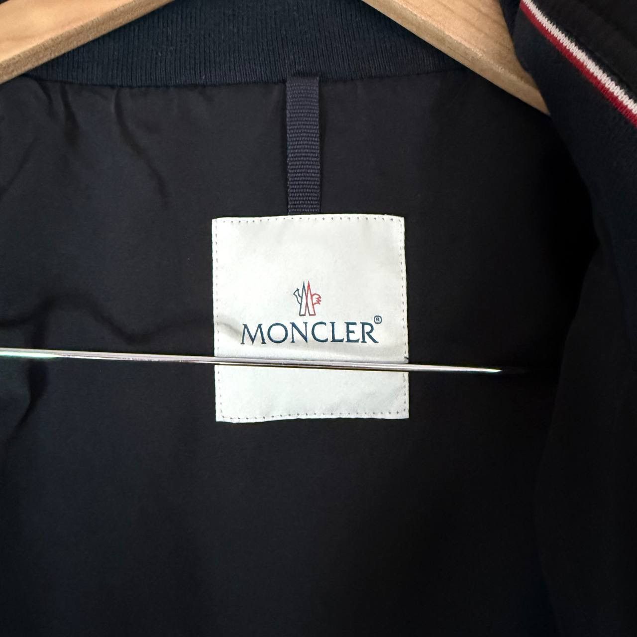 Moncler Moncler Arnaud Giubbotto Women's Full Zip Jacket Size L / US 10 / IT 46 - 9 Thumbnail