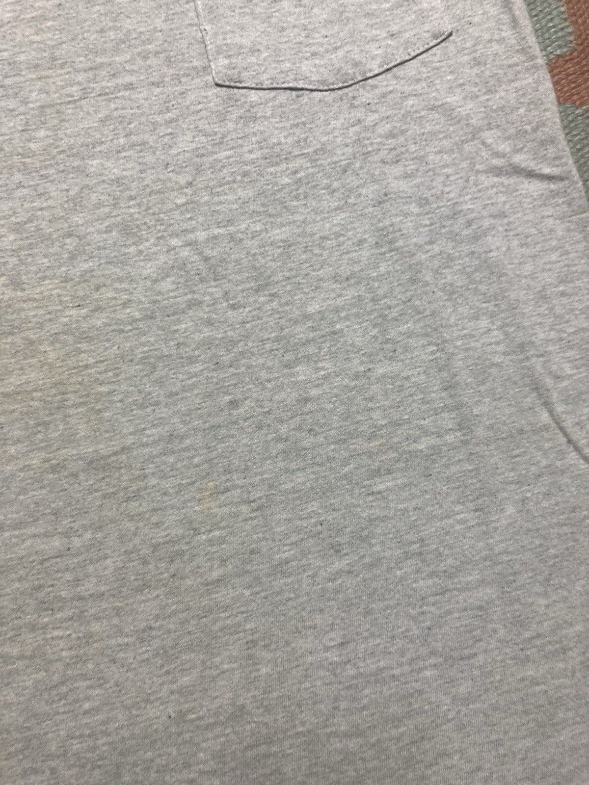 Vintage 80s pocket t shirt BVD blank thin soft single stitch medium Size US M / EU 48-50 / 2 - 3 Thumbnail