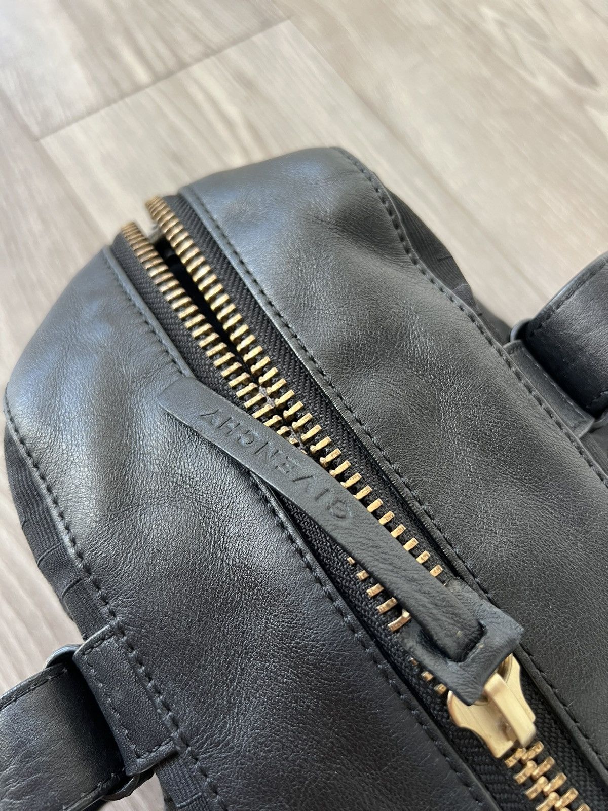 Givenchy Givenchy Black Signature Canvas Leather Boston Monogram Bag Size ONE SIZE - 19 Thumbnail