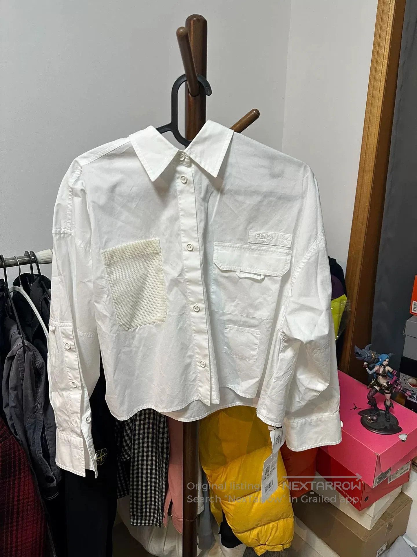 Fendi Fendi Chest Logo Shirt. Size S / US 4 / IT 40 - 1 Thumbnail