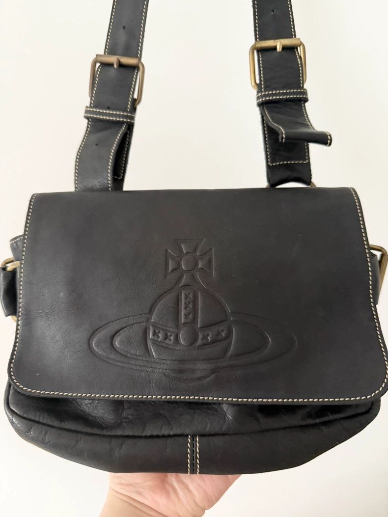 Vivienne Westwood Vivienne Westwood size os Black true leather Saturn embosse Size ONE SIZE - 3 Thumbnail
