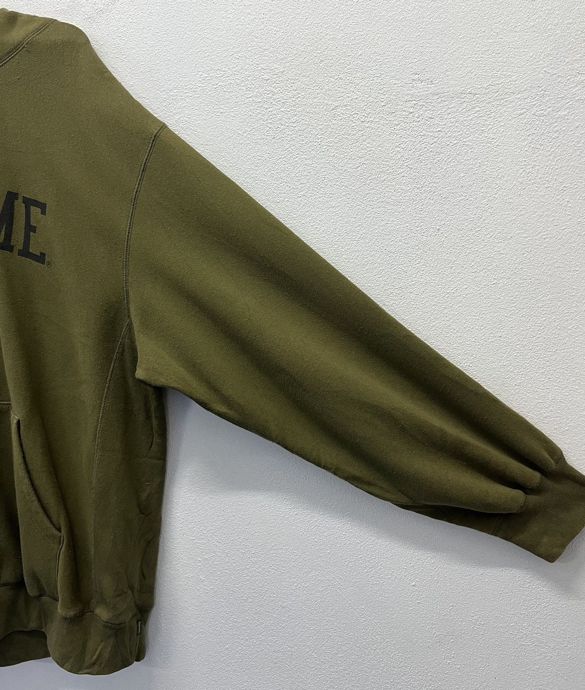 Supreme Supreme Olive Green Arched Logo Hoodie Made Portugal Size XL Size US XL / EU 56 / 4 - 5 Thumbnail