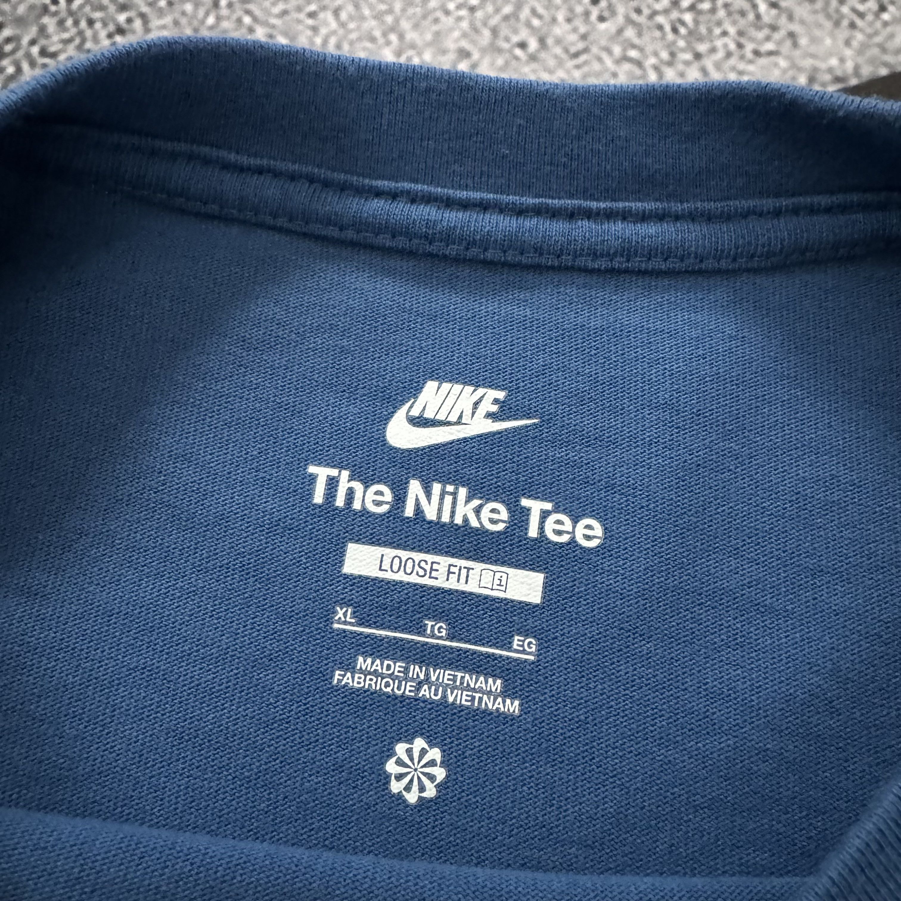 Nike × Vintage NIKE MOVE CONSCIOUSLY OVERSIZED LONG SLEEVE SWOOSH Size US XL / EU 56 / 4 - 5 Thumbnail