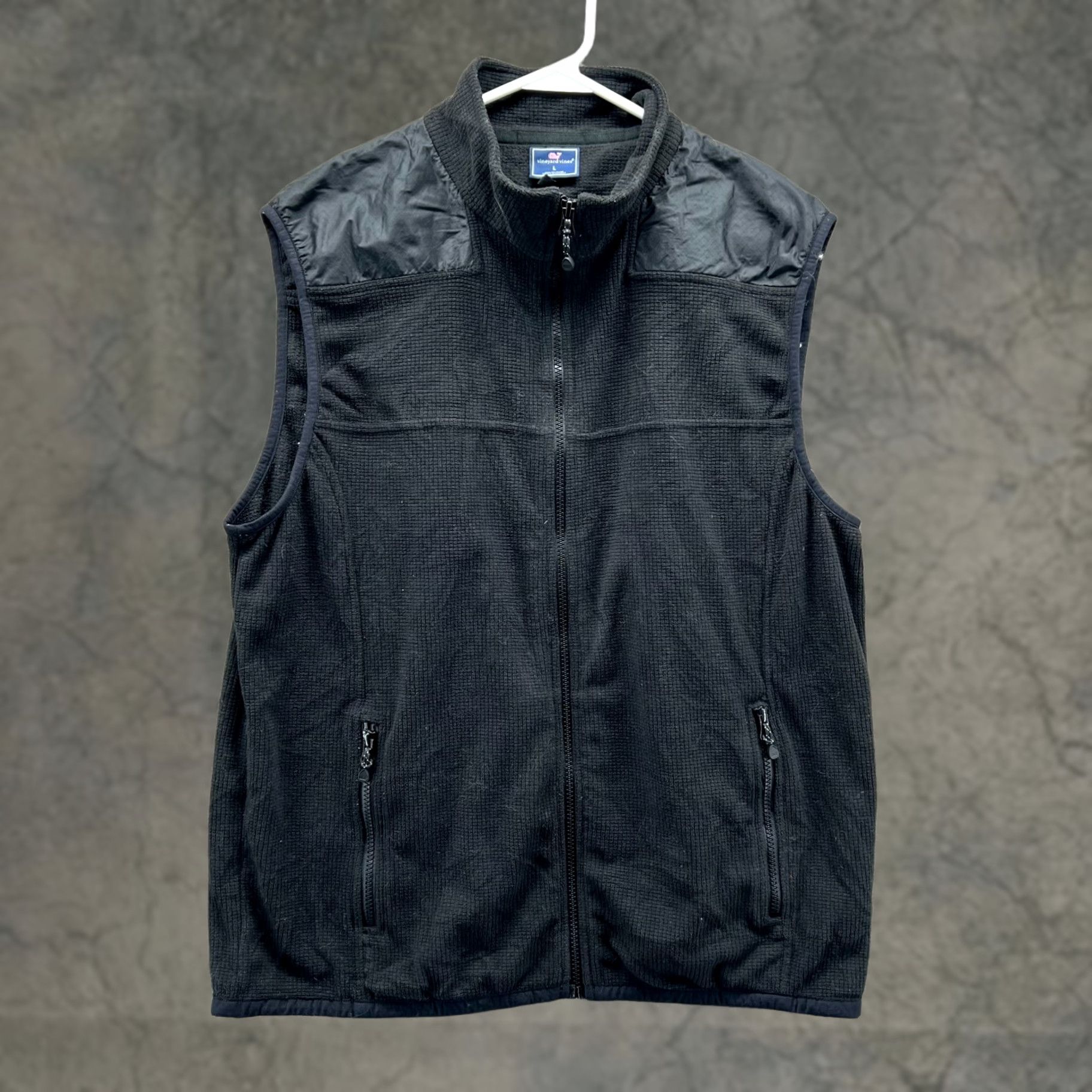 Vineyard Vines Vineyard Vines Vest Men L Black Fleece Full Zip Polyester Sleeveless Sweater Size US L / EU 52-54 / 3 - 1 Thumbnail