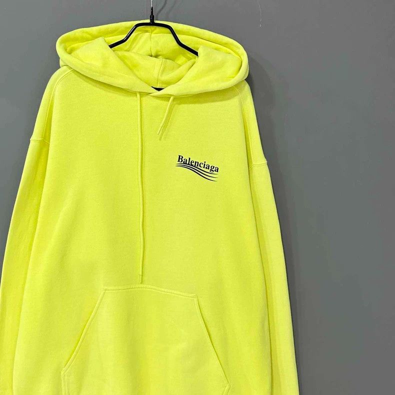 Balenciaga Balenciaga Fluorescent Yellow Coke Logo Sweatshirt Size US S / EU 44-46 / 1 - 3 Thumbnail