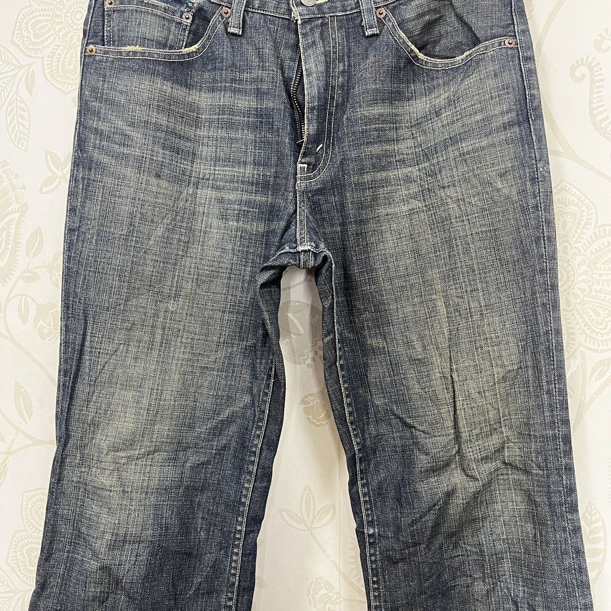 Levi's × Vintage Flared Levis 517 Distressed Denim Faded Blue Size US 33 - 8 Thumbnail