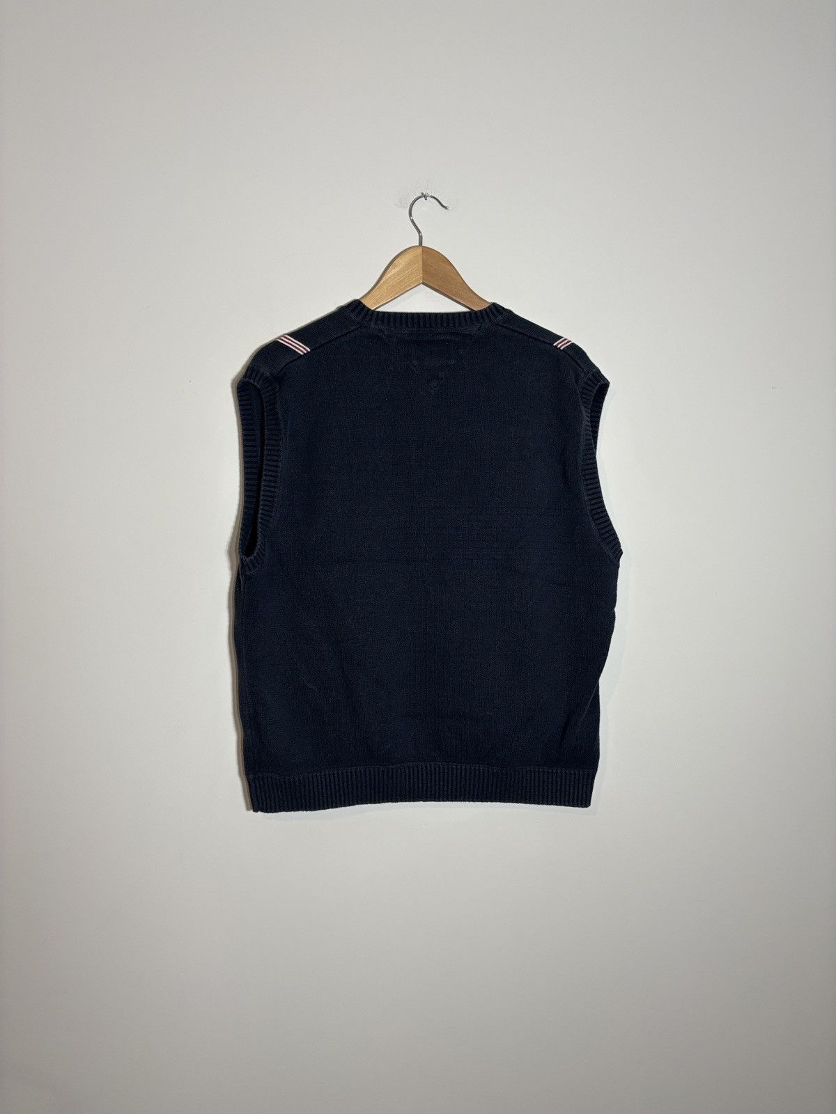Tommy Hilfiger Vintage Y2K Tommy Hilfiger Sweater Vest Striped Preppy XL Size US XL / EU 56 / 4 - 3 Thumbnail