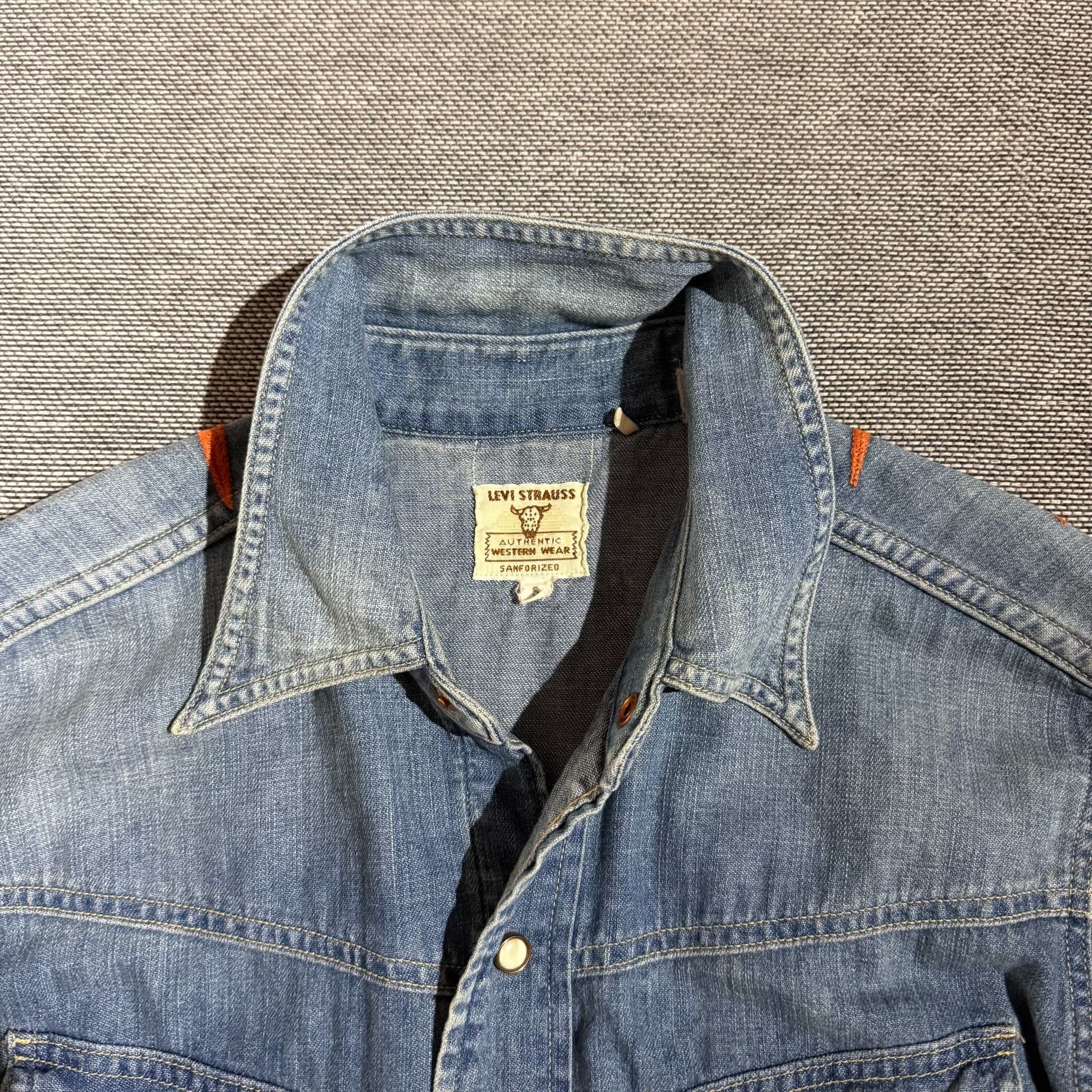 Levi's Vintage Clothing Levi's LVC Western Washed Denim Shirt Size US S / EU 44-46 / 1 - 3 Thumbnail