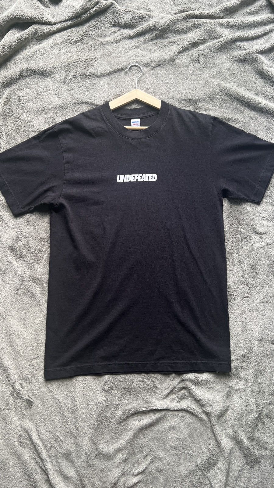 Undefeated Undefeated Center Logo Shirt Size US S / EU 44-46 / 1 - 1 Thumbnail