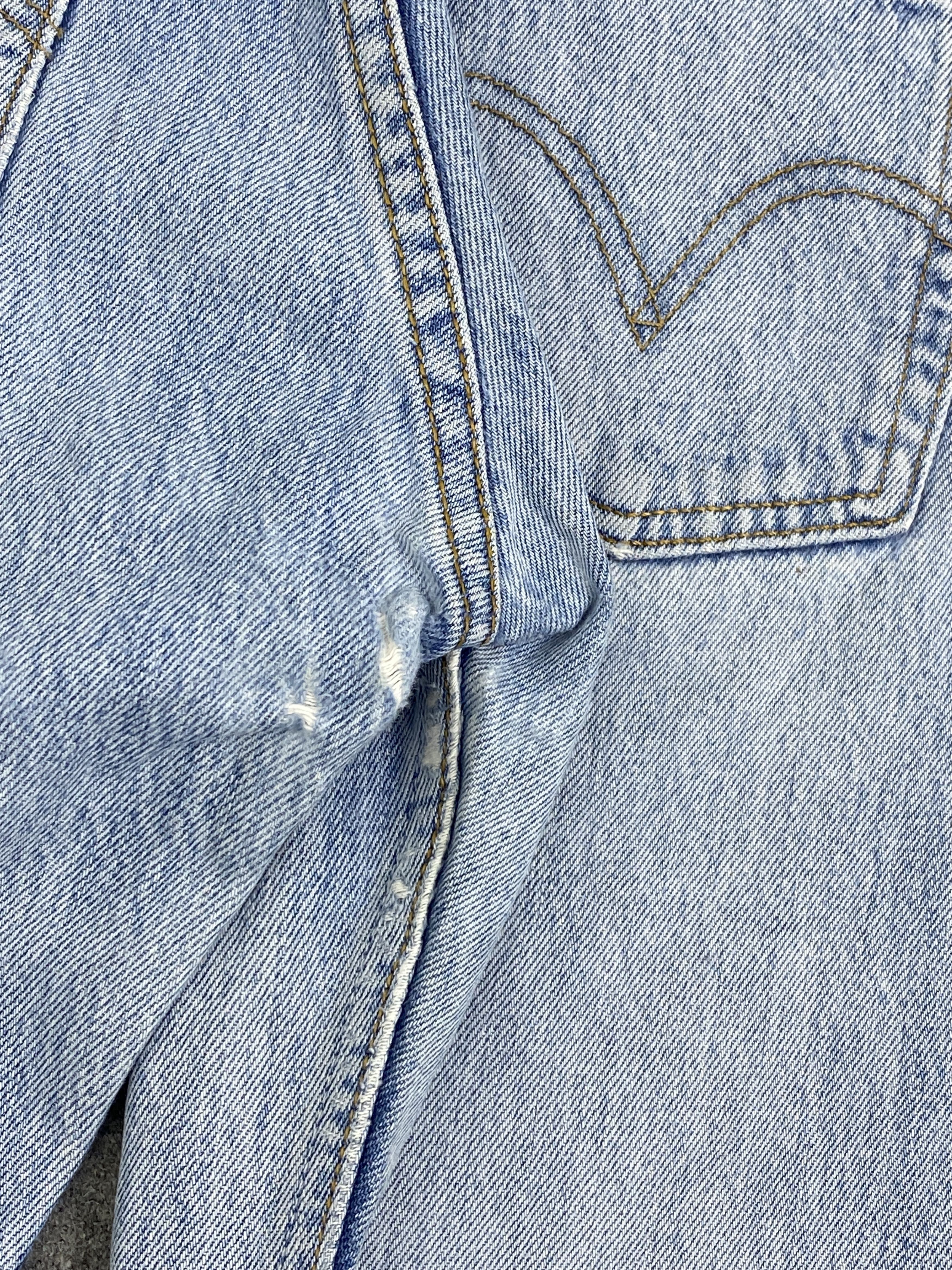 Levi's Faded Blue Vintage Levis 501 Jeans DP2761 Size US 27 - 13 Thumbnail