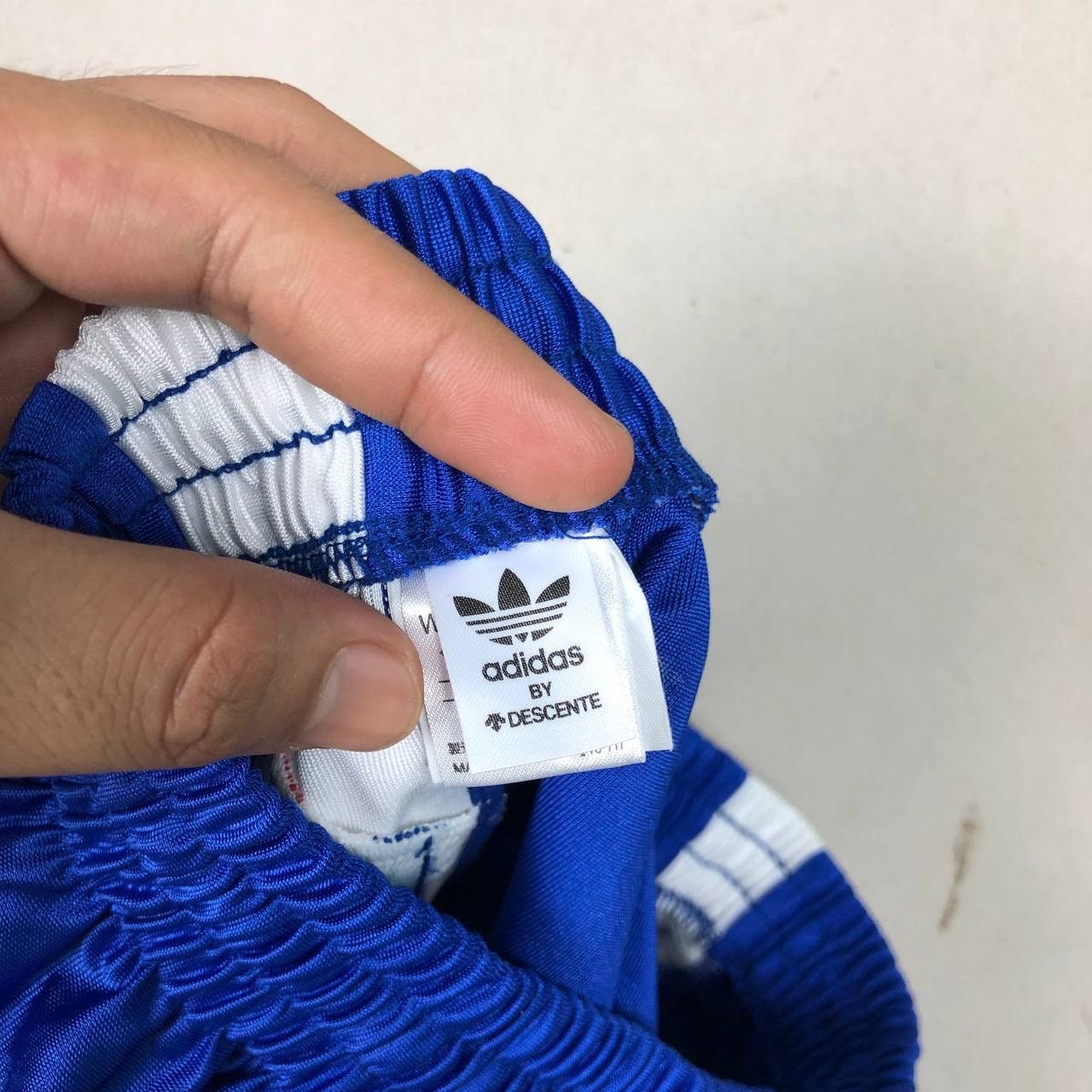 Adidas Vintage 1996 France FIFA Football Kit Template Jersey Size US S / EU 44-46 / 1 - 15 Thumbnail