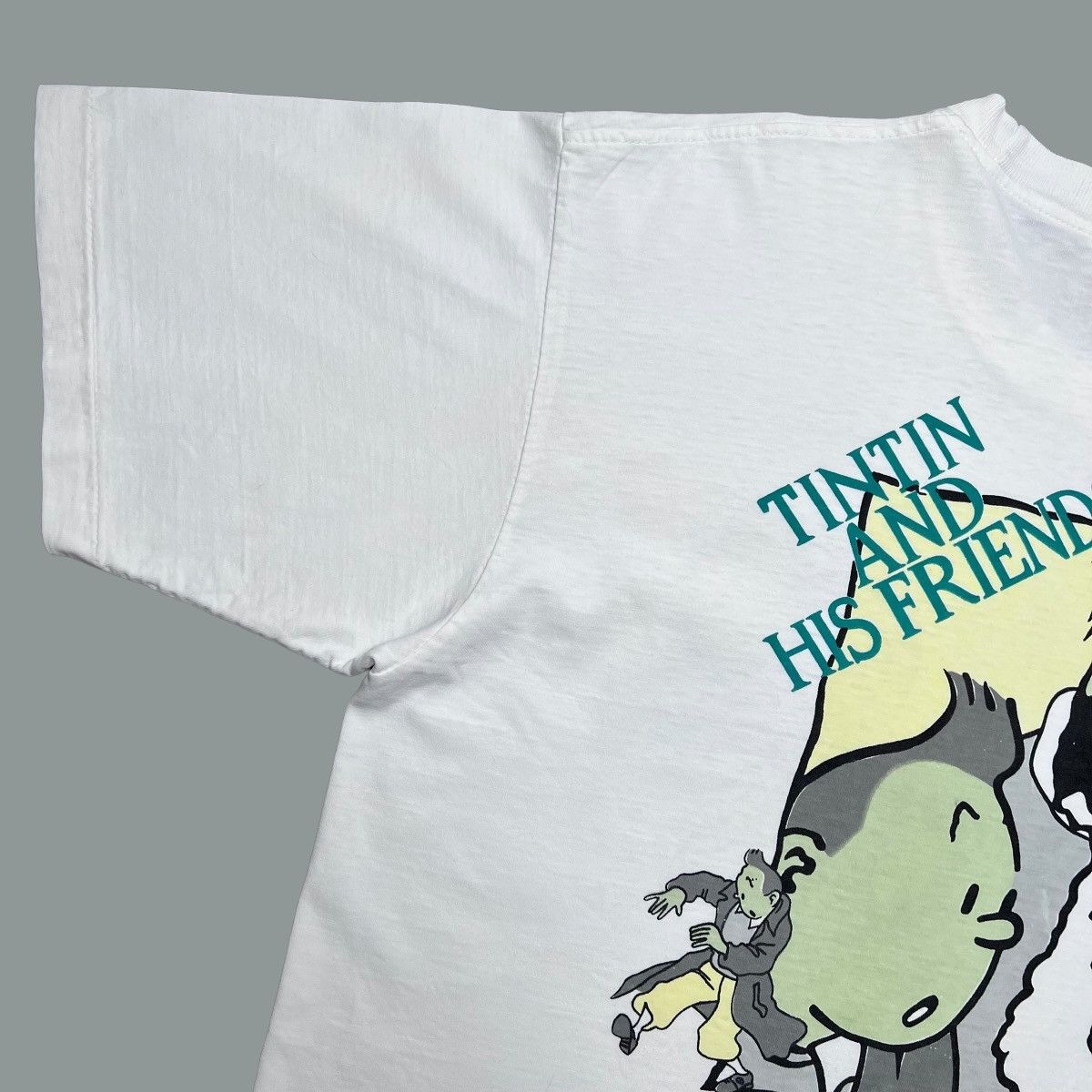 Vintage Vintage 1990s The Adventures Of Tin Tin & Friends Comic Tee Size US XL / EU 56 / 4 - 10 Thumbnail