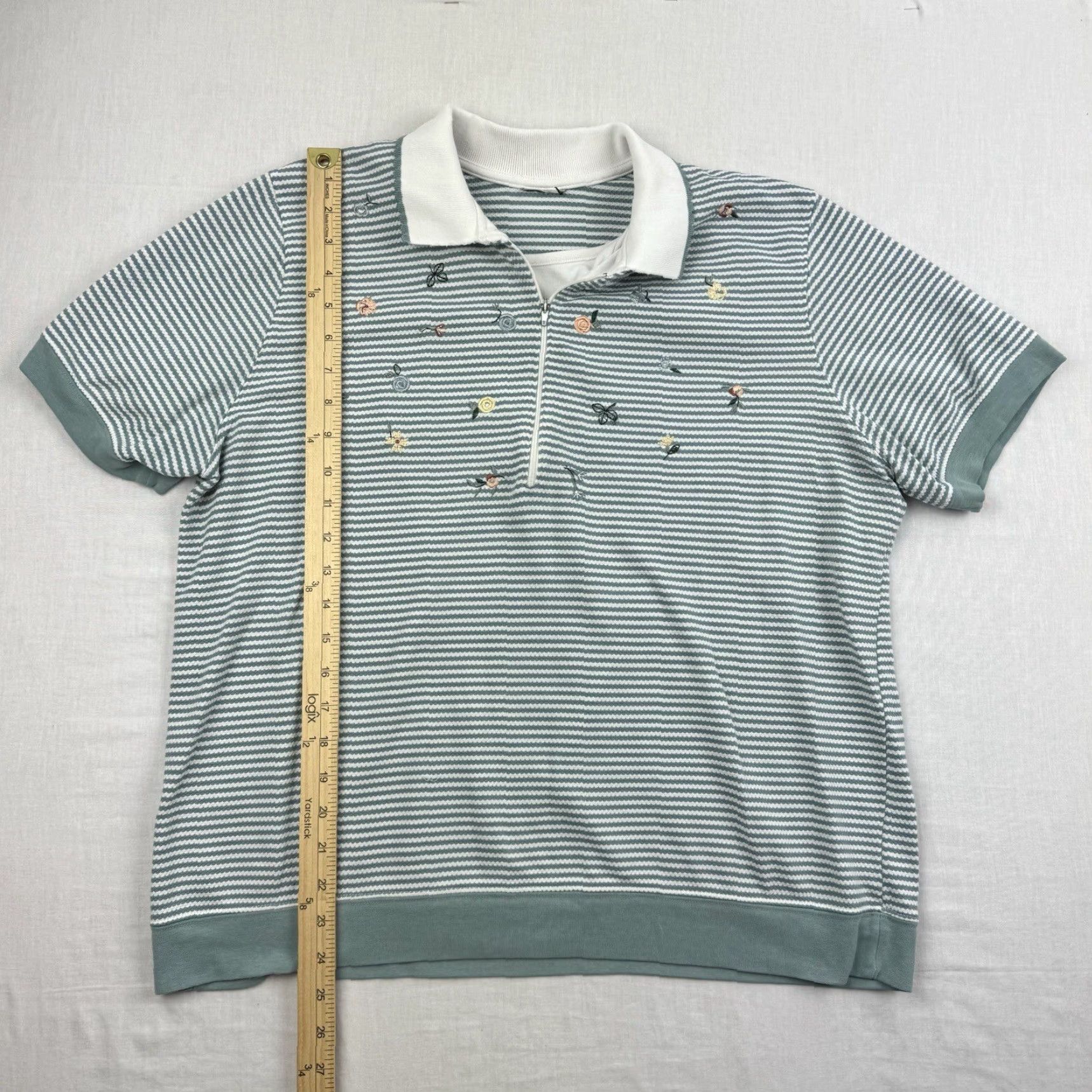 Vintage VINTAGE Floral Polo Shirt Womens XL Green Striped Embroidered 90s Y2K Floral Polo Shirt Womens XL Green Embroidered Short Sleeve Zip Collared Vintage Size XL / US 12-14 / IT 48-50 - 5 Thumbnail