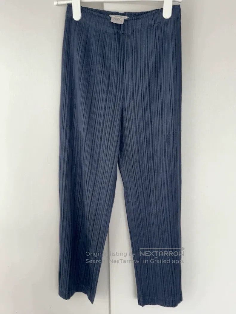 Issey Miyake Issey Miyake Navy Straight-Leg Trousers Size 25" / US 0 / IT 36 - 2 Thumbnail