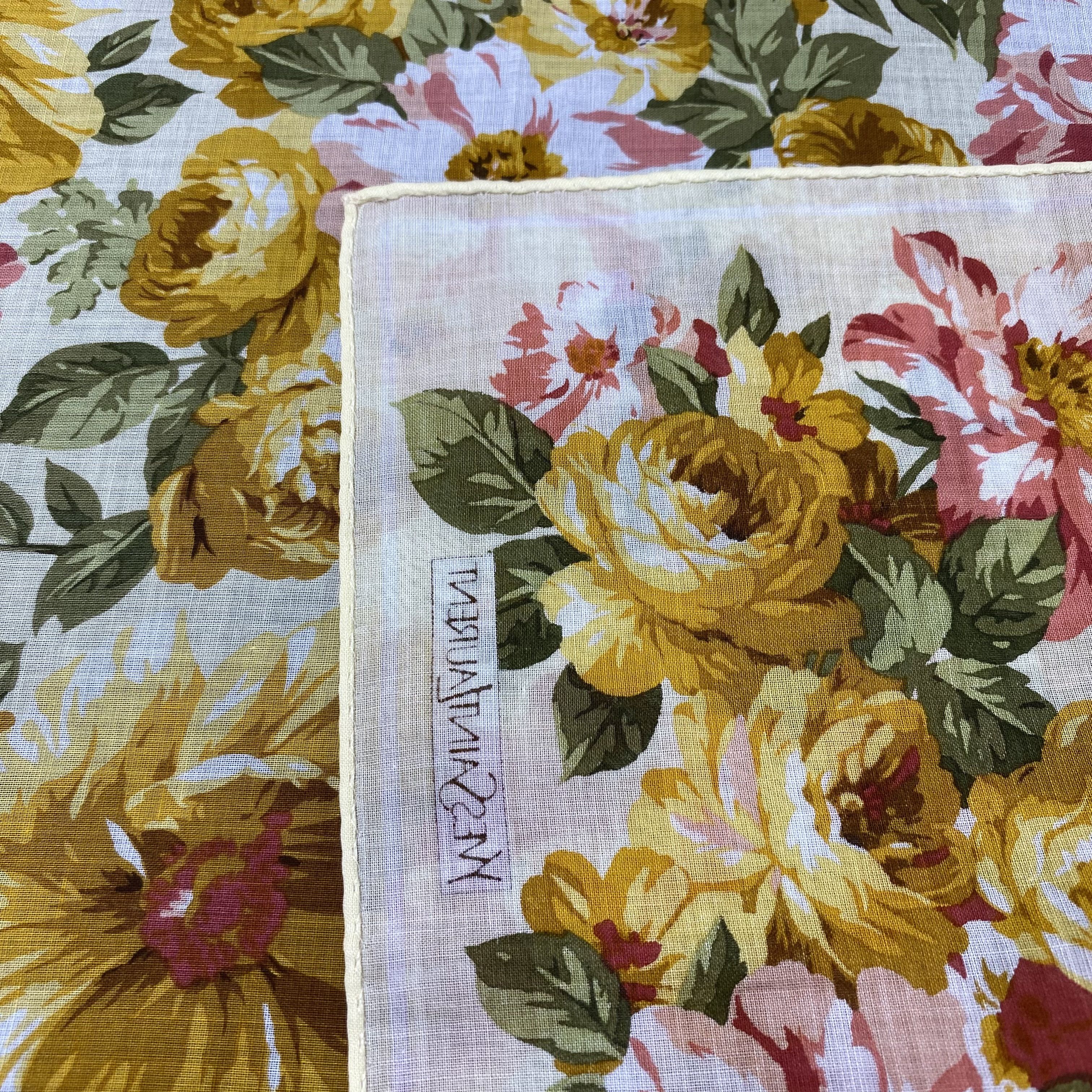 Yves Saint Laurent Yves Saint Laurent Handkerchief Neckerchief Bandana-B1937 Size ONE SIZE - 6 Thumbnail