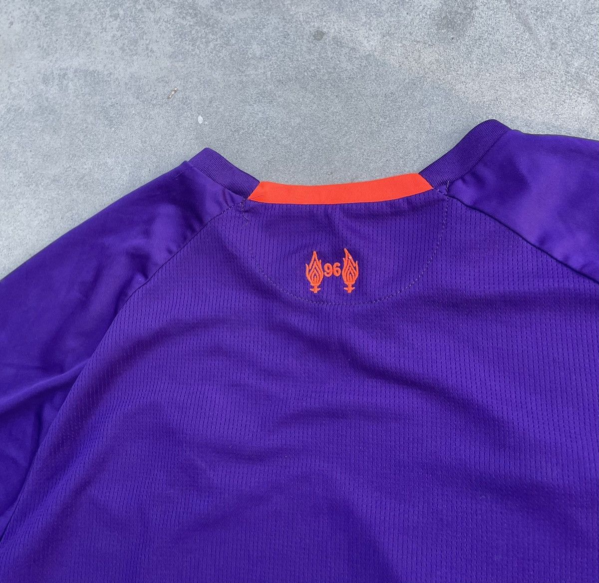 New Balance Vintage New Balance Liverpool Soccer Jersey Y2K Blokecore Size US M / EU 48-50 / 2 - 6 Thumbnail