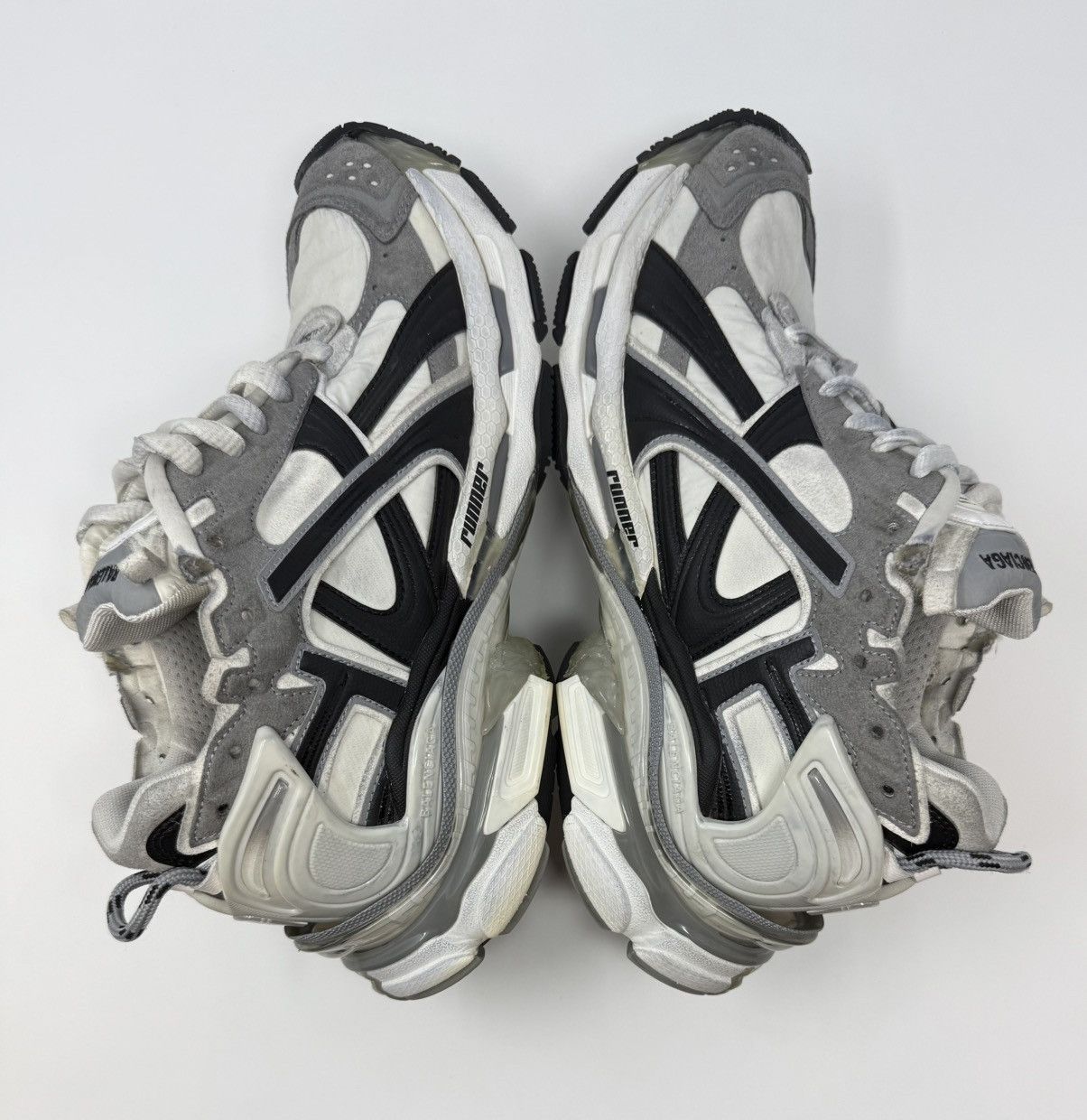 Balenciaga Balenciaga Runner Sneaker Grey/White/Black Size US 10 / EU 43 - 3 Thumbnail