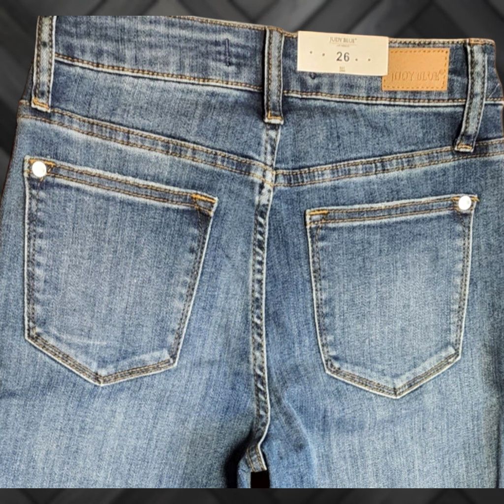 Denime JUDY BLUE Jeans Women's 26x26 Blue Relaxed Fit Mid Rise Stretch Denim Pants NWT Jeans Size 26" / US 2 / IT 38 - 1 Thumbnail