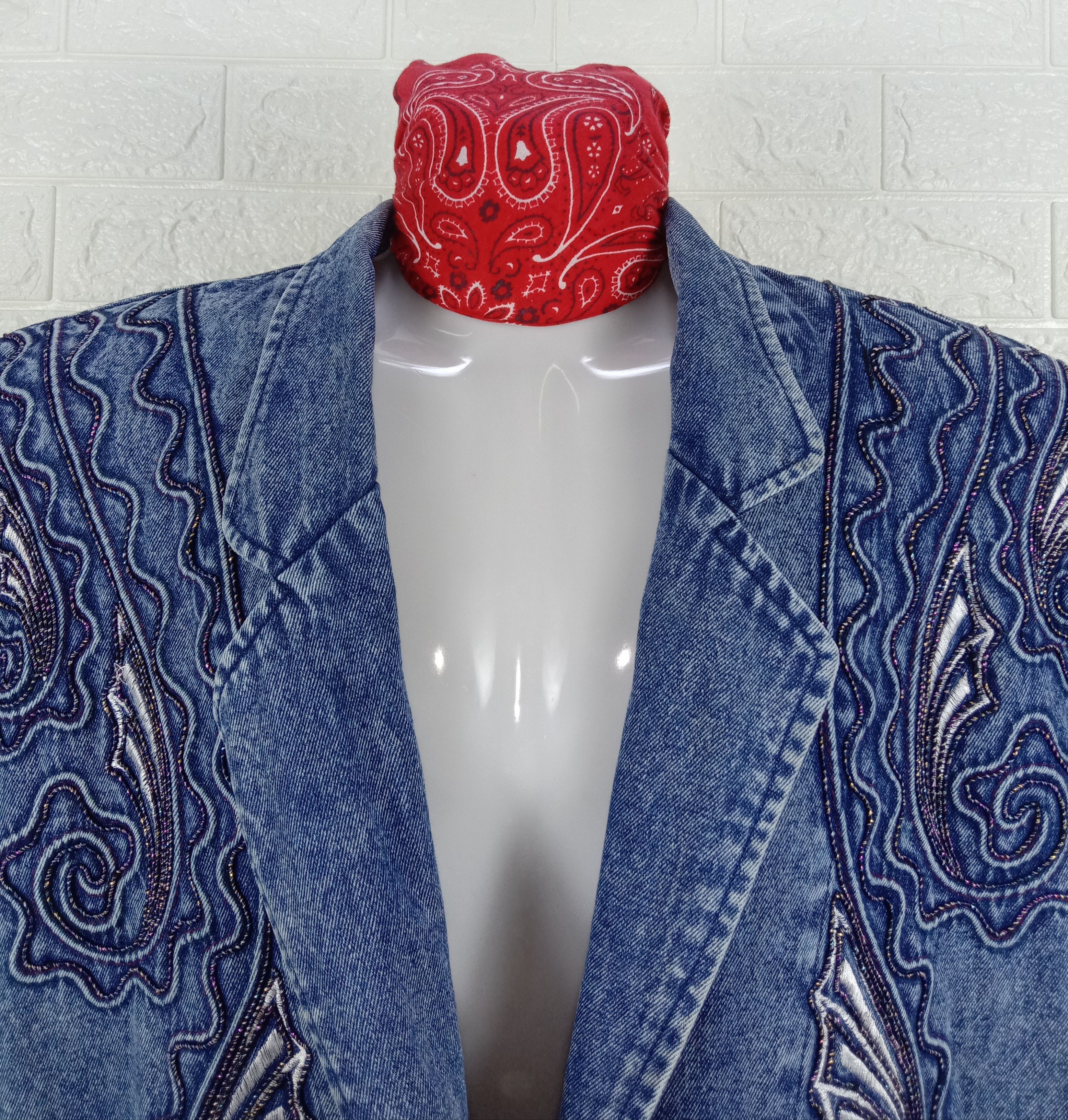 Japanese Brand Vintage Designer Embroidery Art Denim Jacket Size US XL / EU 56 / 4 - 5 Thumbnail