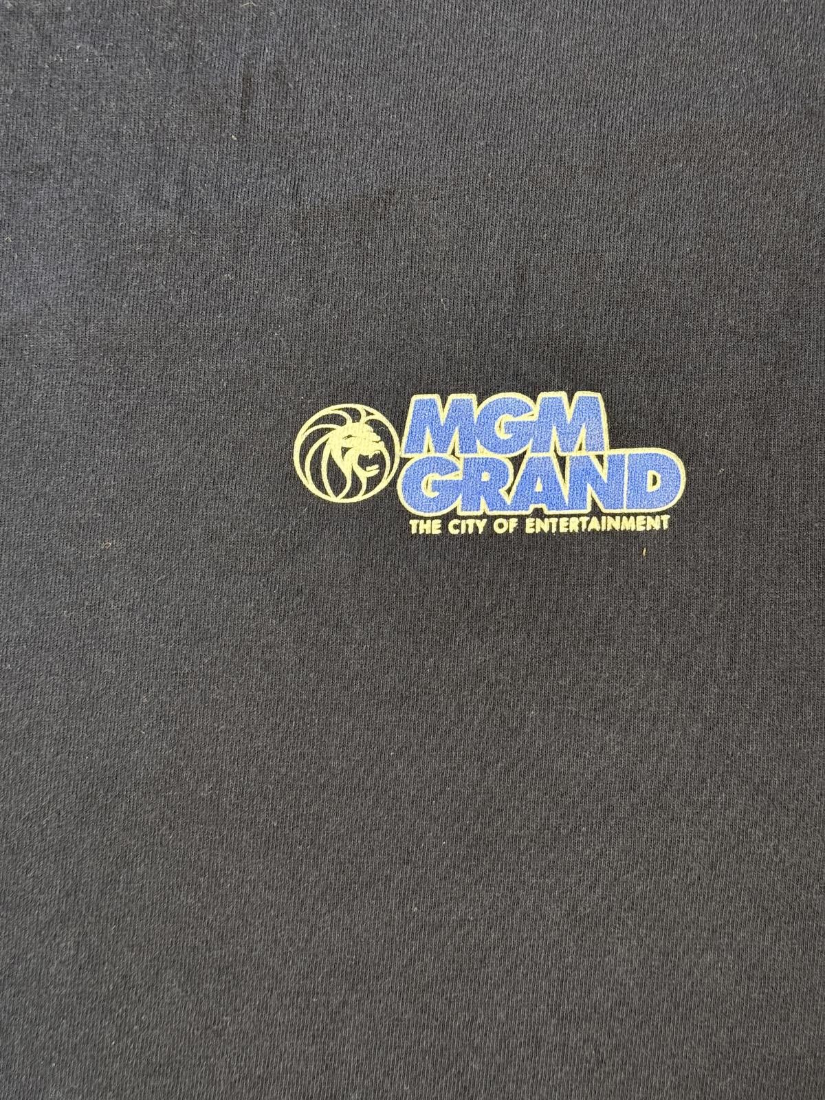 Gildan Y2K MGM Grand Las Vegas T-shirt Starstruck Tee XL Size US XL / EU 56 / 4 - 4 Thumbnail