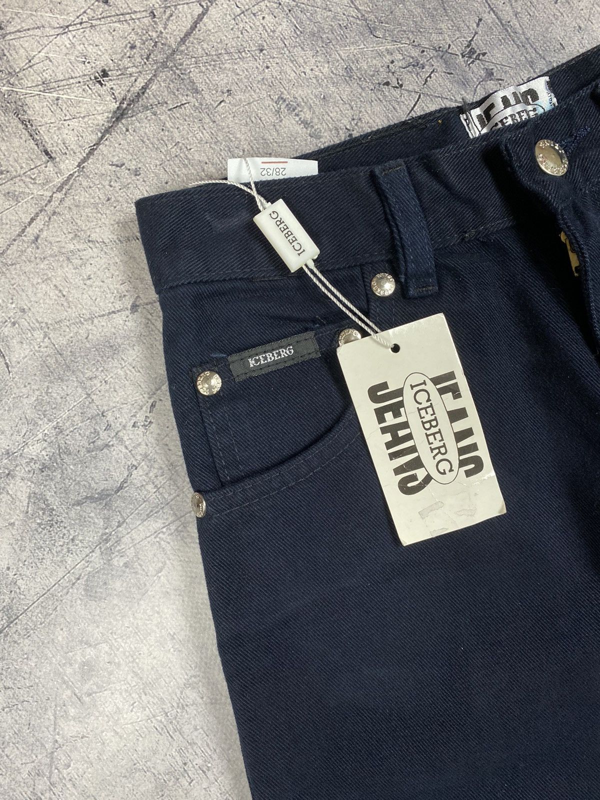 Iceberg New! Vintage Iceberg Italian Luxury Fashion Design Jeans y2k Size US 28 / EU 44 - 10 Thumbnail