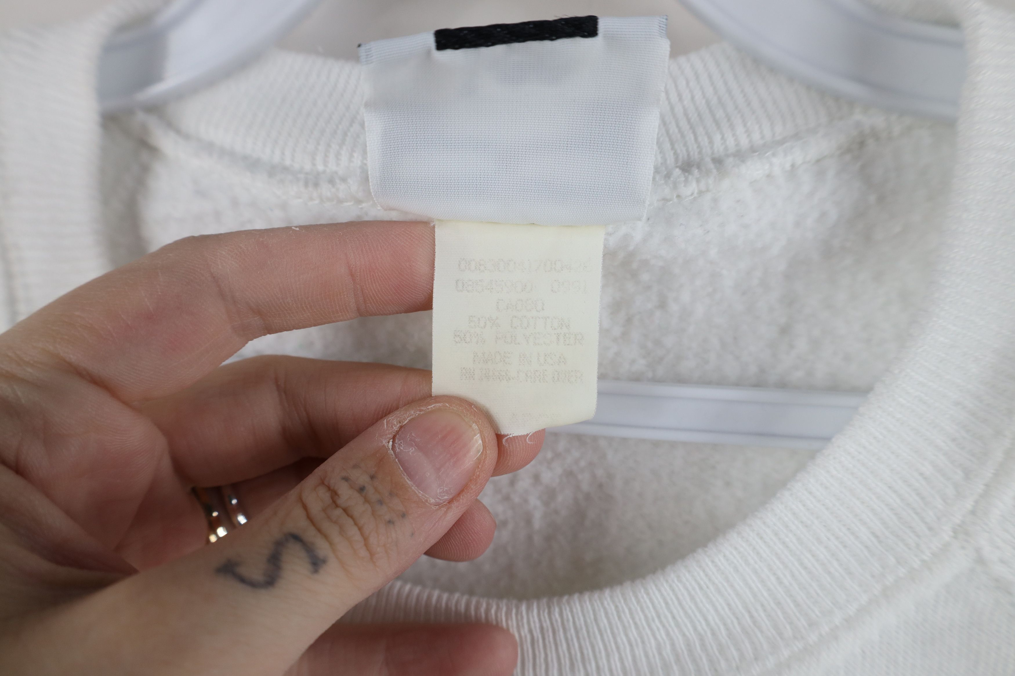 Vintage Vintage 90s Italian Italy GESU Jesus Crewneck Sweatshirt USA Size US XL / EU 56 / 4 - 7 Thumbnail