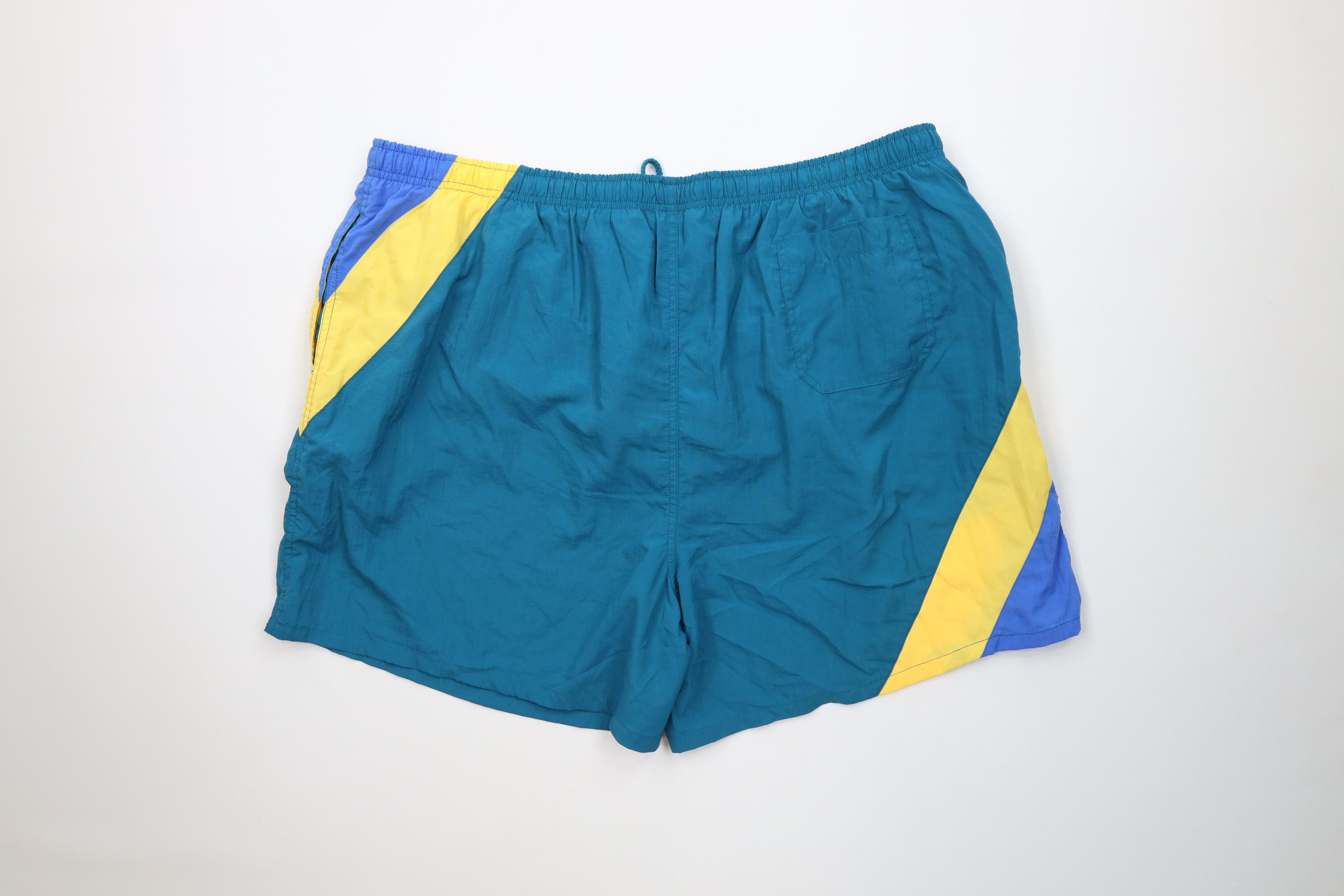 Vintage Vintage 90s Streetwear Block Lined Above Knee Shorts Trunks Size US 38 / EU 54 - 8 Thumbnail