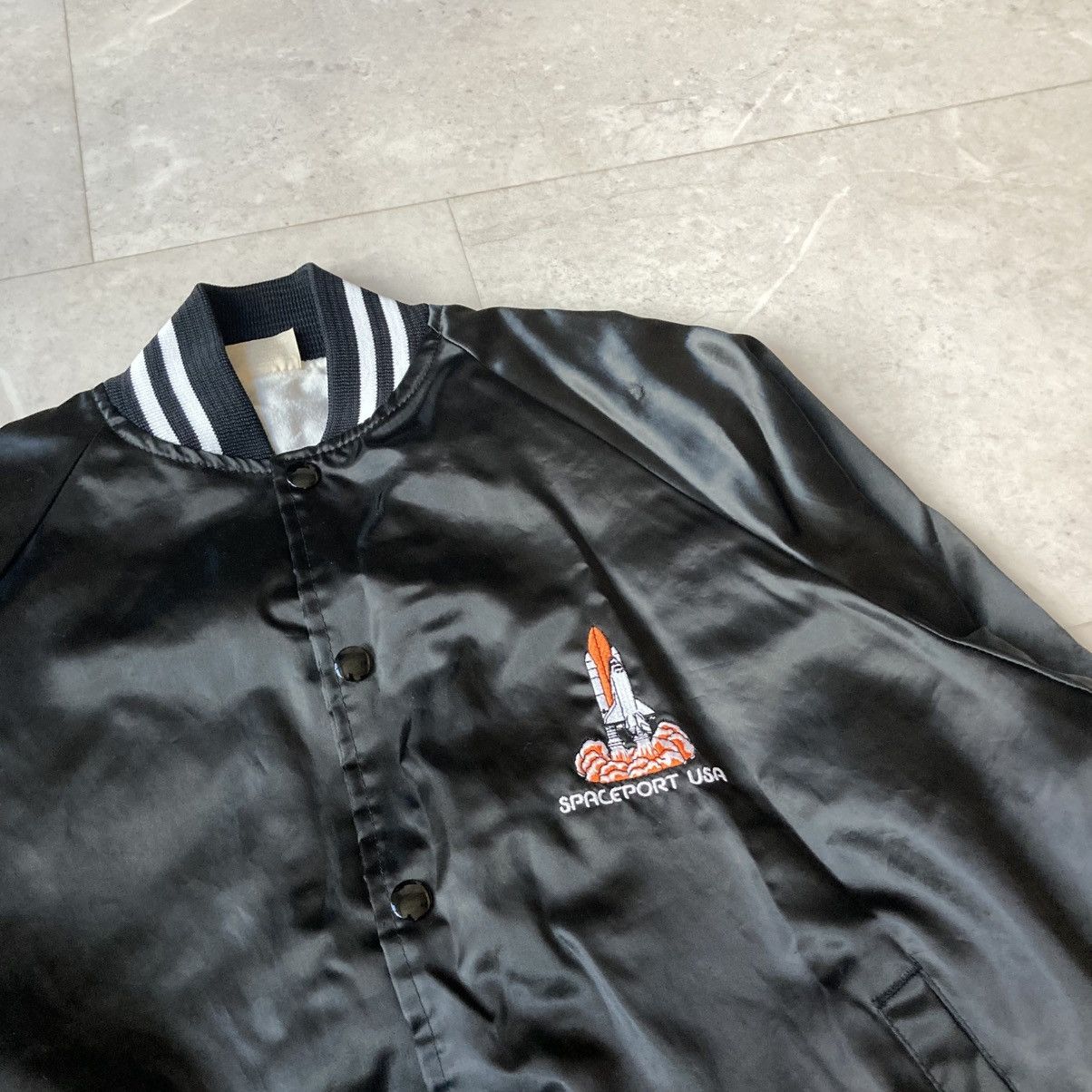 Vintage vintage spaceport usa new mexico bomber varsity nylon jacket Size US M / EU 48-50 / 2 - 4 Thumbnail